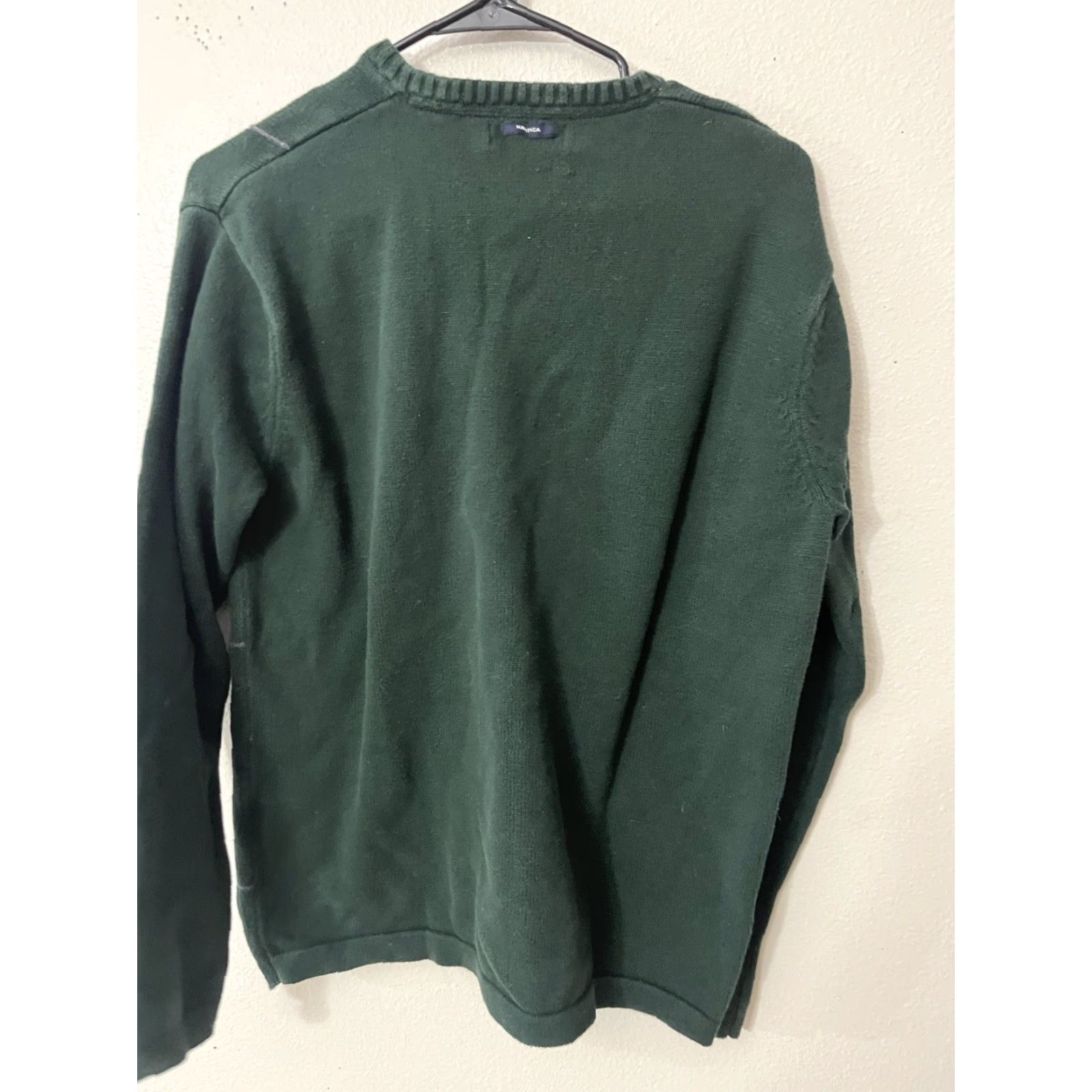 Nautica Nautica Sweater Shirt? Actually it's a Nautica Men’s M Green Plaid Textured V-Neck Long Sleeve 100% Cotton Knit Size US M / EU 48-50 / 2 - 3 Thumbnail