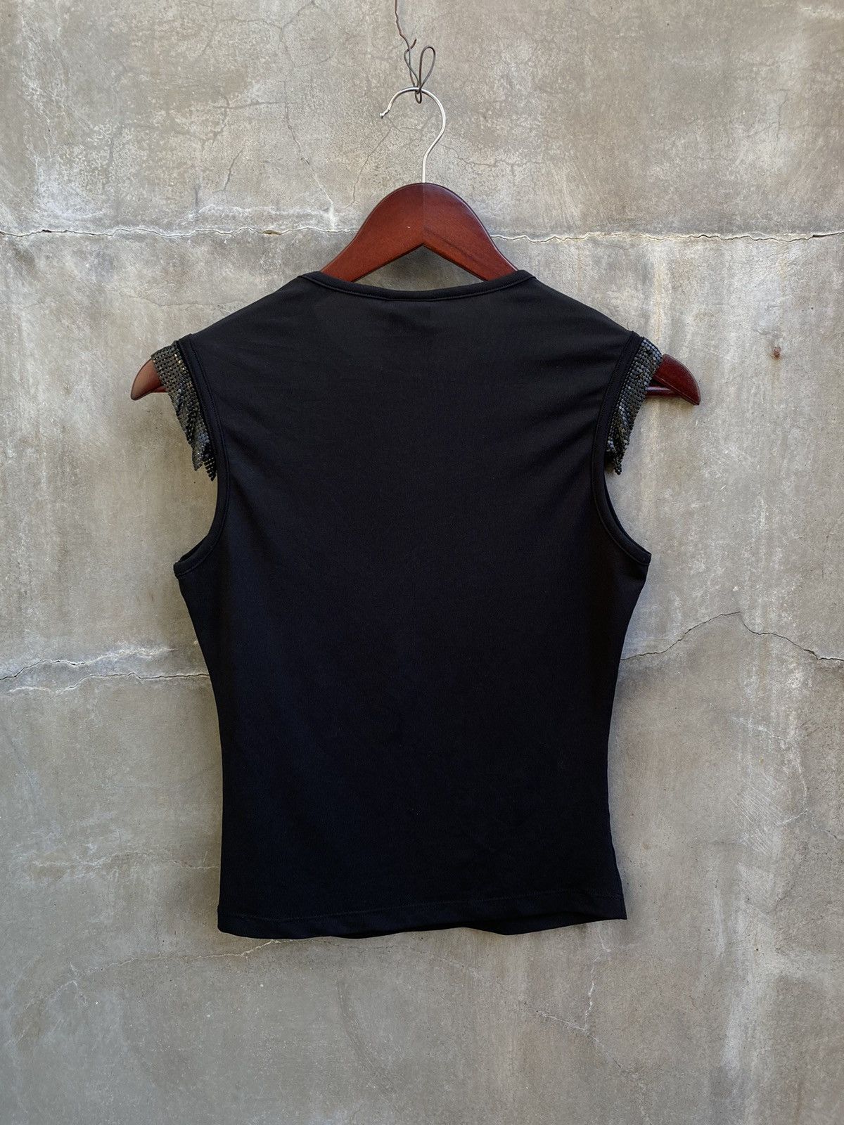 Versace Jeans Couture Black On Black Embellished Sleeveless Top Size XS / US 0-2 / IT 36-38 - 5 Thumbnail