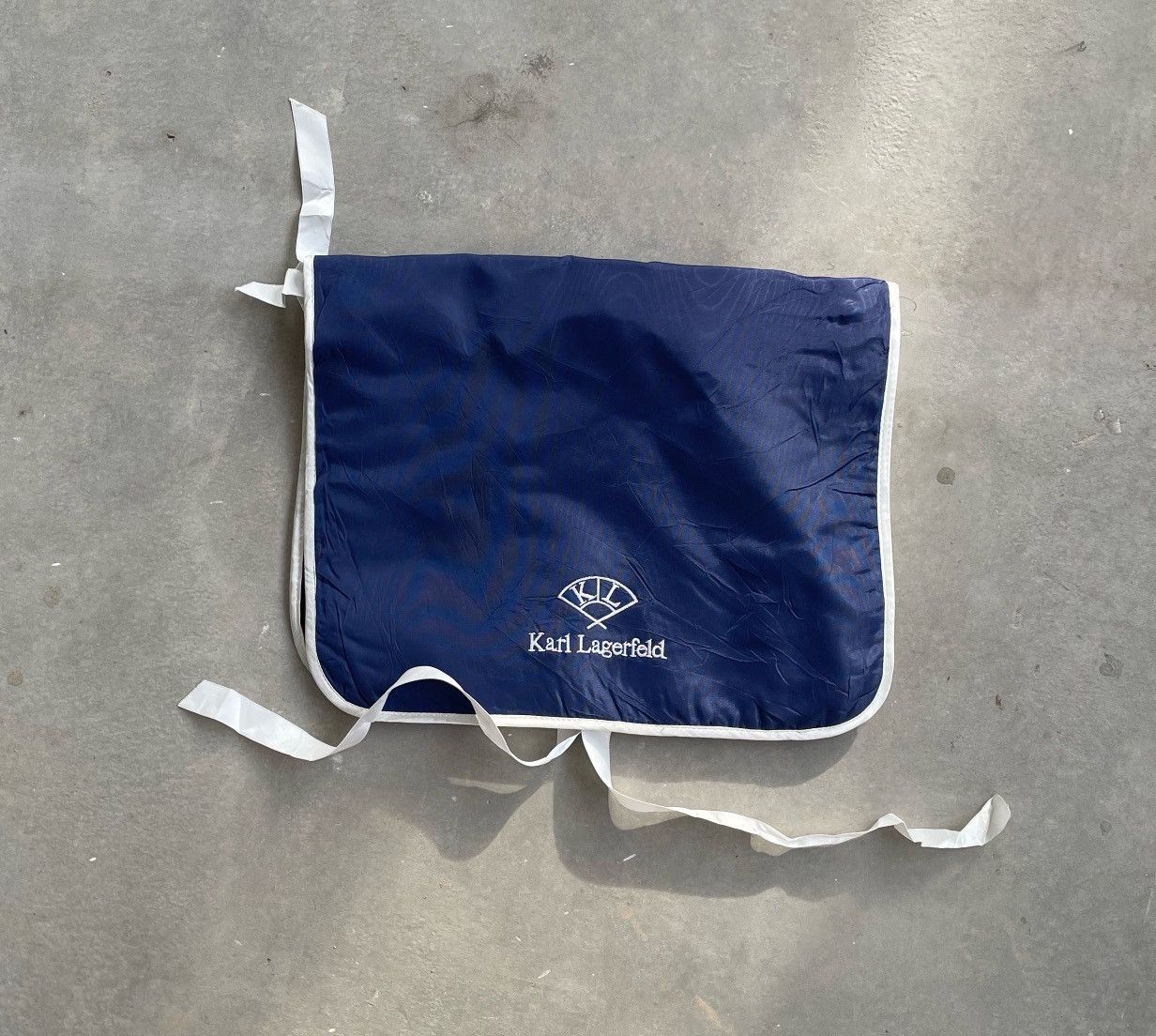 Karl Lagerfeld × Vintage KARL LAGERFELD VINTAGE TOILETARY BAG Size ONE SIZE - 1 Thumbnail