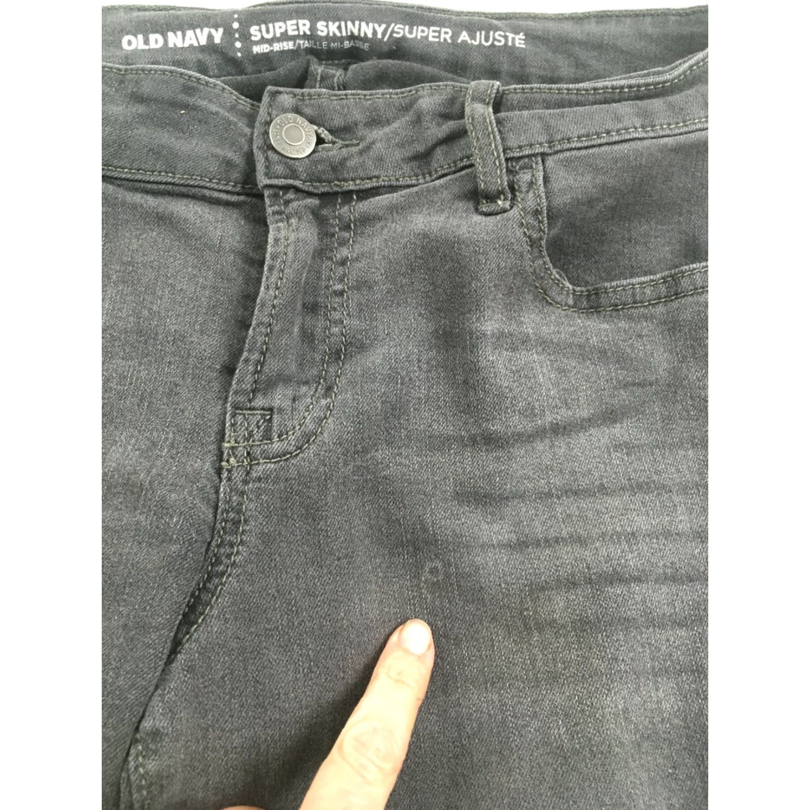 Old Navy Old Navy Jeans Women's Super Skinny Dark Wash Mid Rise Size 27 Denim Pants Gray Gray Denim Classic Solid 90s? Size 27" / US 4 / IT 40 - 8 Thumbnail