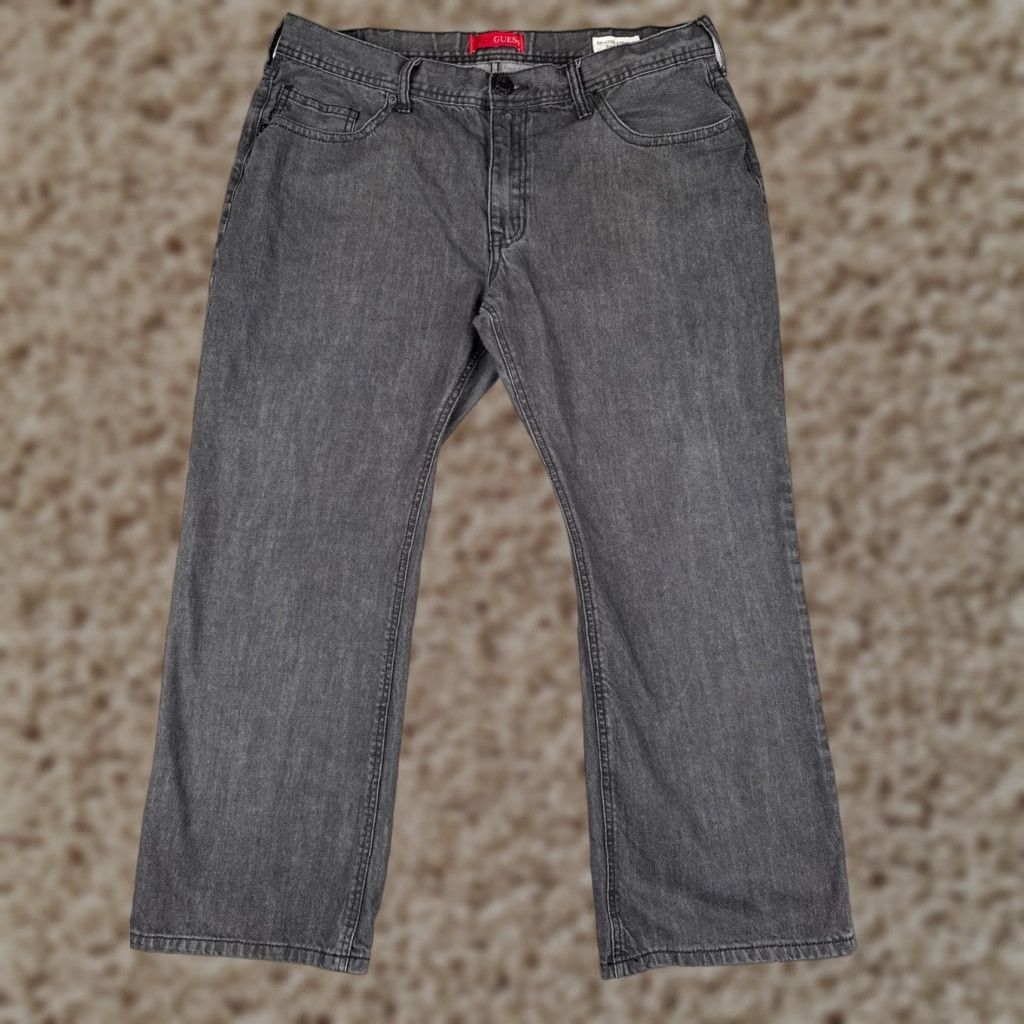 Guess Guess Jeans Mens 40x30 Black Relaxed Straight Rowland Fit Cotton Blend Zip Fly Size US 40 / EU 56 - 1 Thumbnail