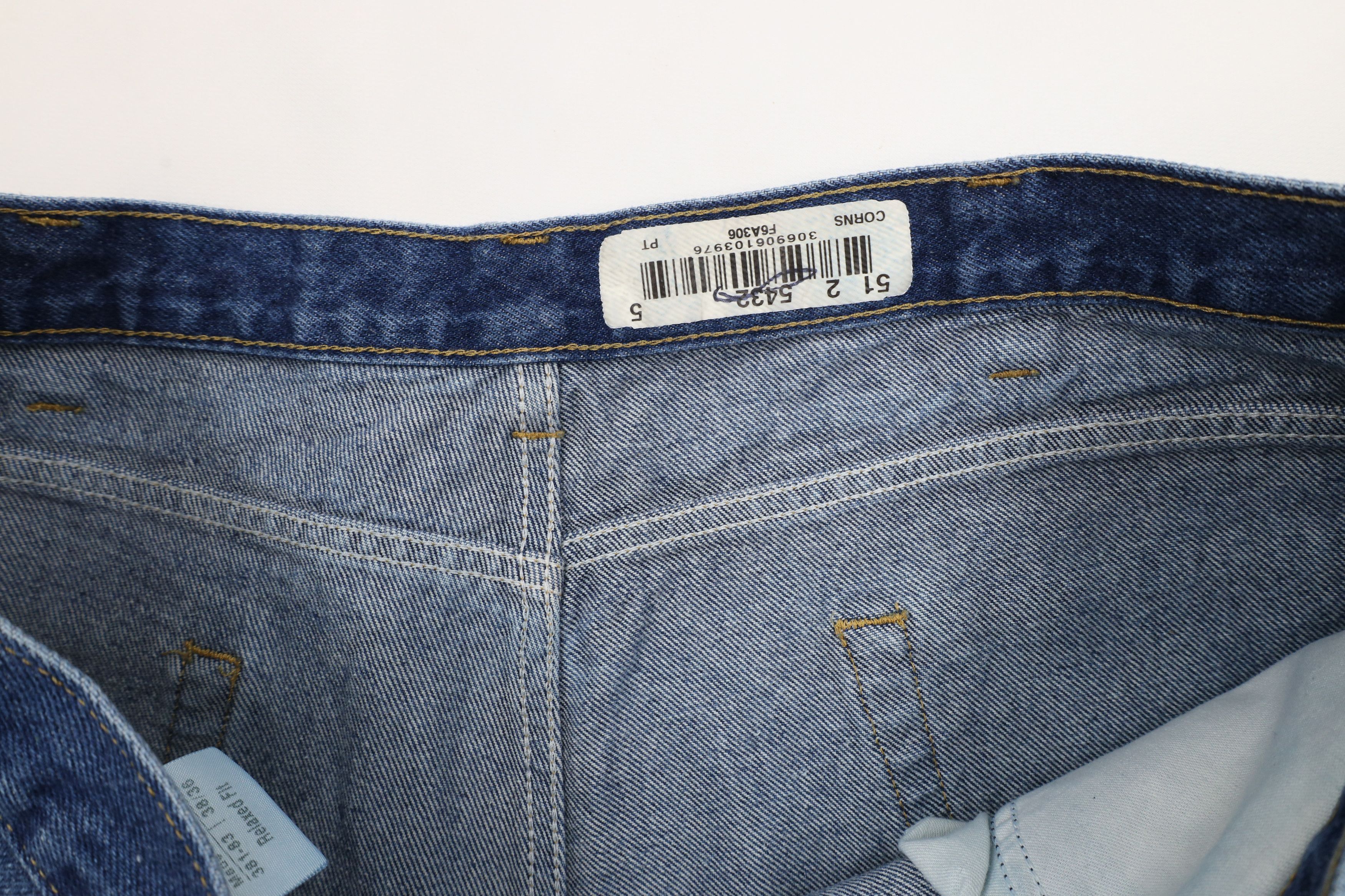 Carhartt × Vintage Vintage Carhartt Spell Out Relaxed Fit Denim Jeans Blue Size US 38 / EU 54 - 9 Thumbnail