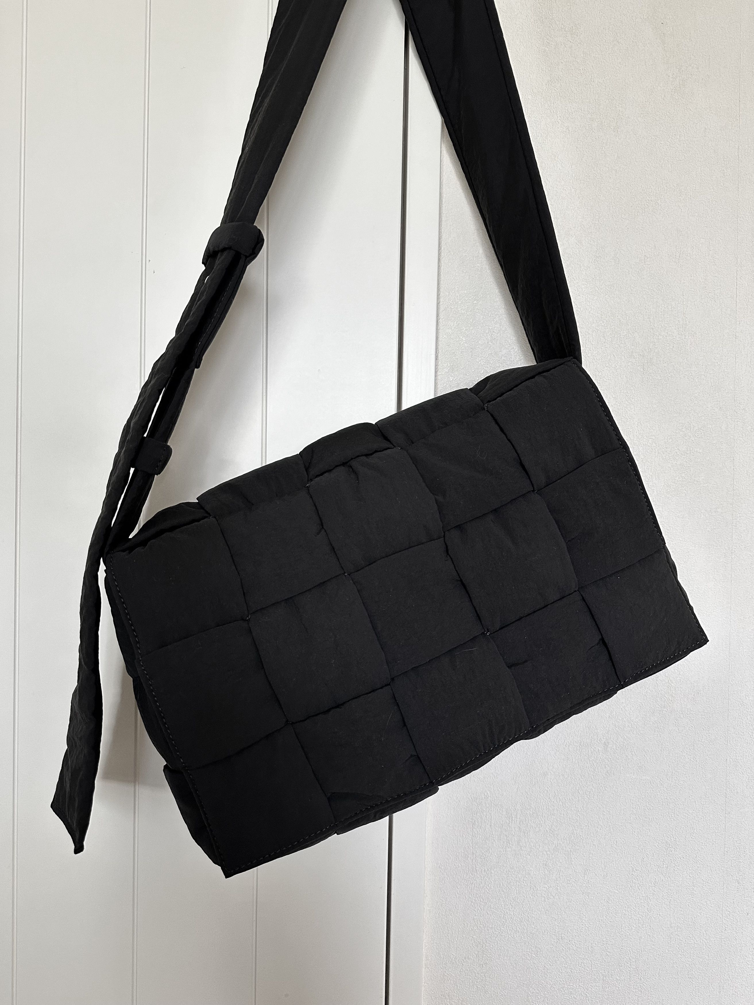 Bottega Veneta Bottega Veneta Maxi Padded Tech Cassette Size ONE SIZE - 2 Thumbnail