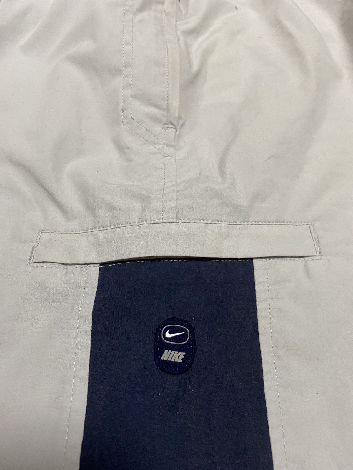 Nike Vintage Nike shorts small logo Size 34” L Size US 34 / EU 50 - 2 Thumbnail