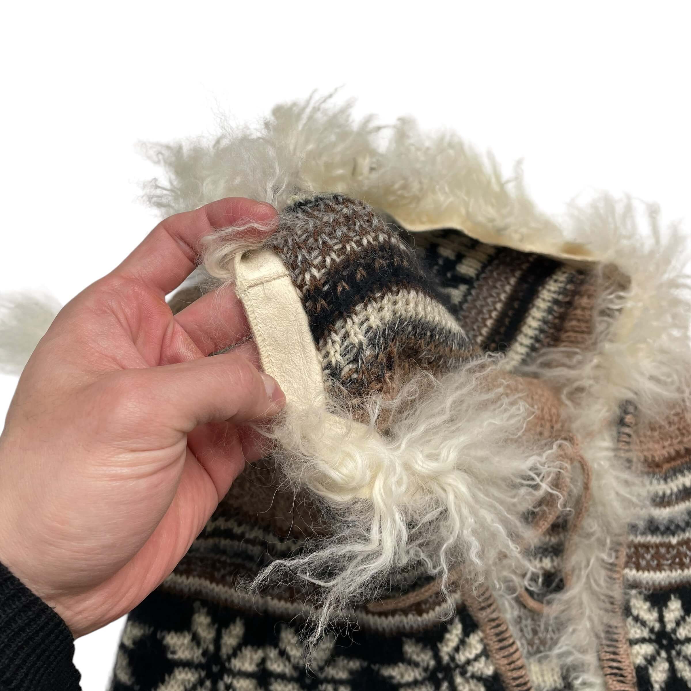 Jean Paul Gaultier 90's jean paul gaultier fair Isle mongolian lamb cape Size L / US 10 / IT 46 - 5 Thumbnail