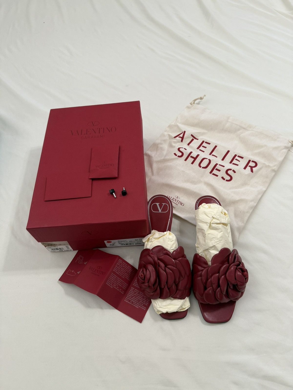 Valentino NWT VALENTINO GARAVANI ATELIER Rose Sandal Burgundy Red35.5 Size US 5.5 / IT 35.5 - 1 Thumbnail