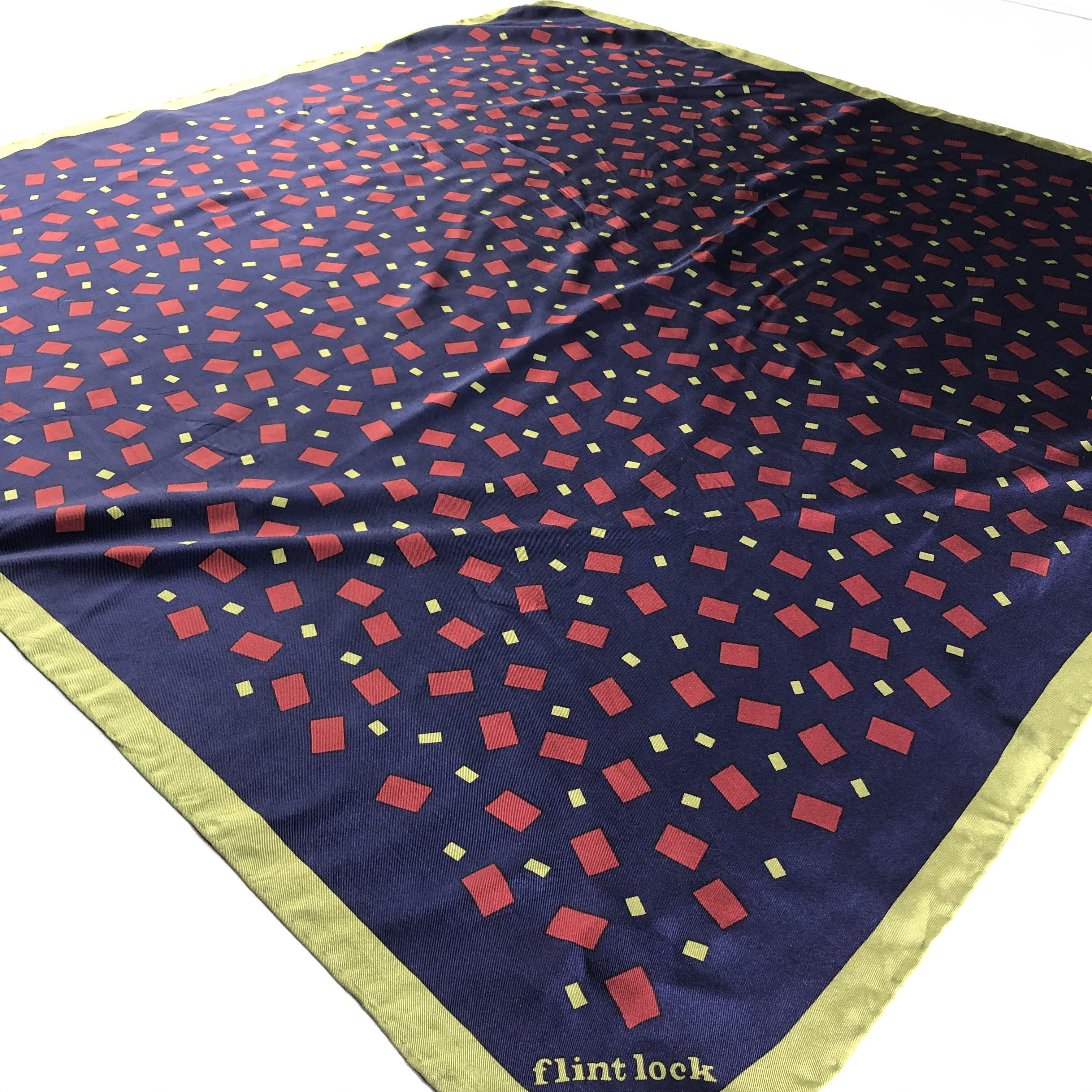 Vintage Vintage Flint Lock Silk Scarf Size ONE SIZE - 4 Thumbnail