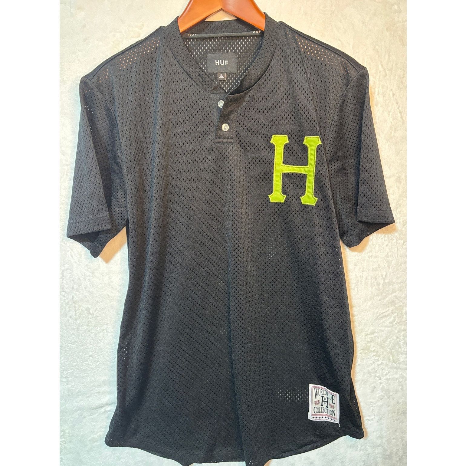 Huf HUF Men's Bronx Henley Black Mesh Baseball Jersey Shirt | S Size US S / EU 44-46 / 1 - 4 Thumbnail