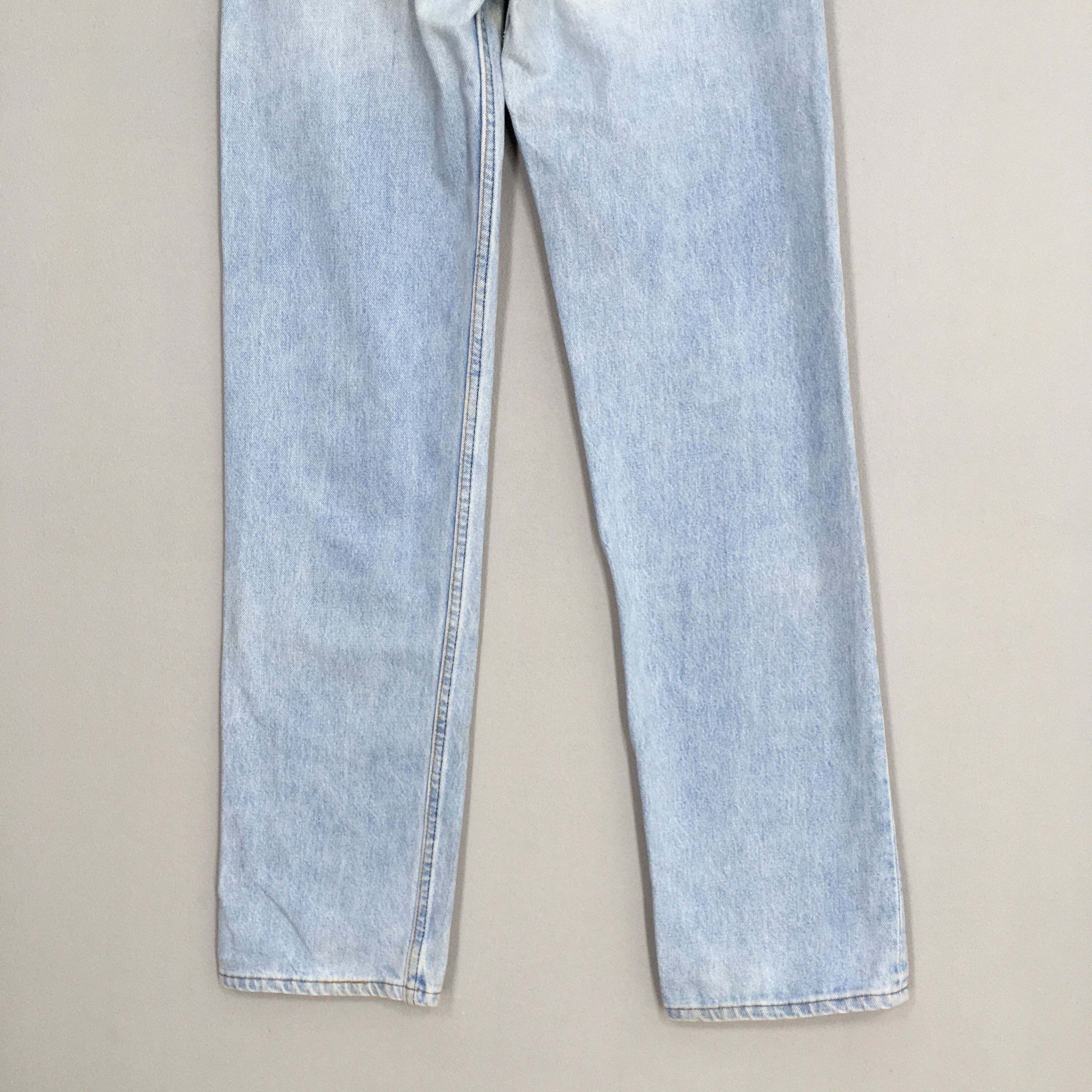 Levi's Size 30x33 Vintage Levi's 90s 501 Light Blue Jeans Size US 30 / EU 46 - 15 Thumbnail
