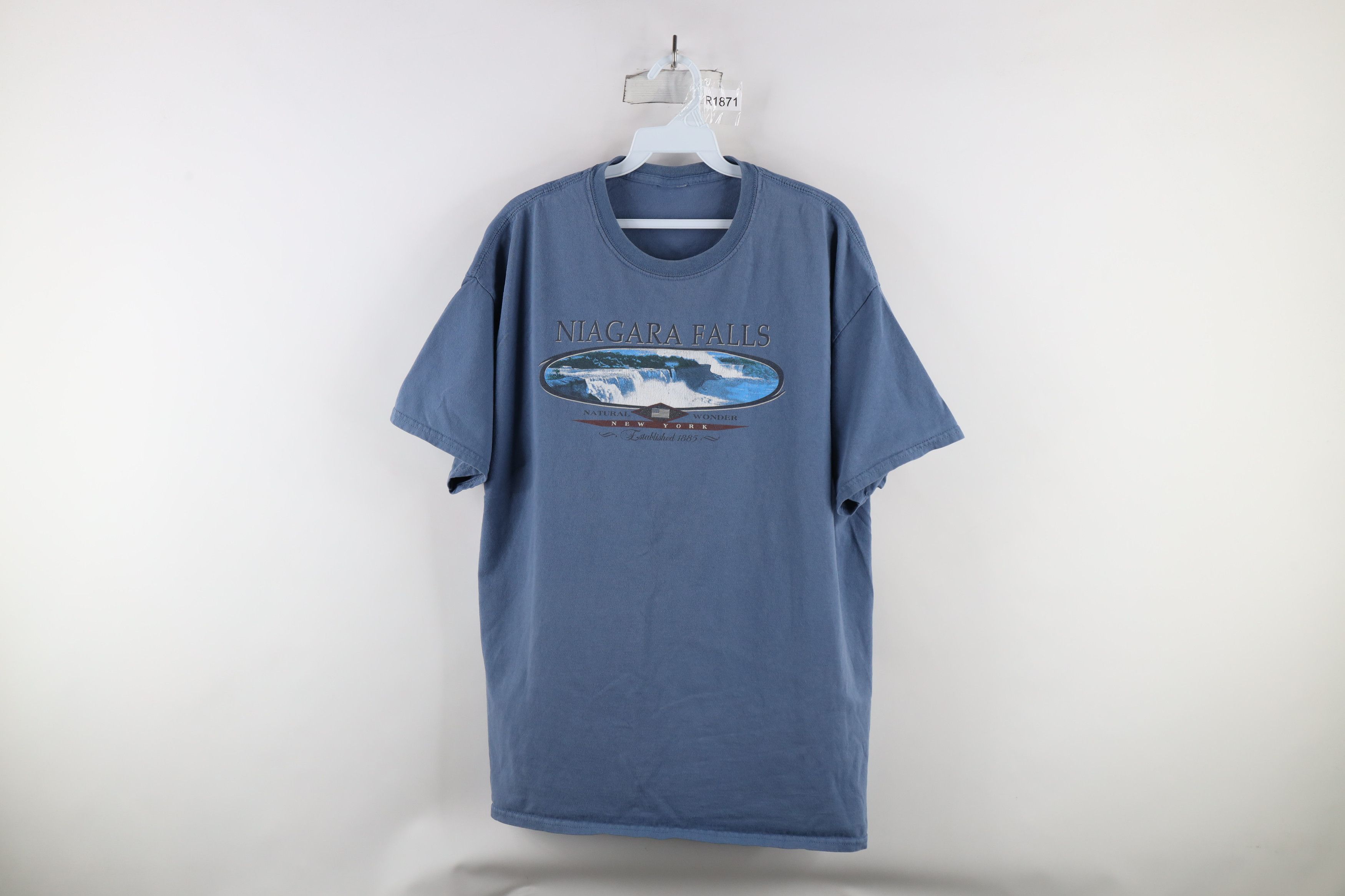 Vintage Vintage 90s Out Niagara Falls New York T-Shirt Blue Cotton Size US XL / EU 56 / 4 - 1 Thumbnail