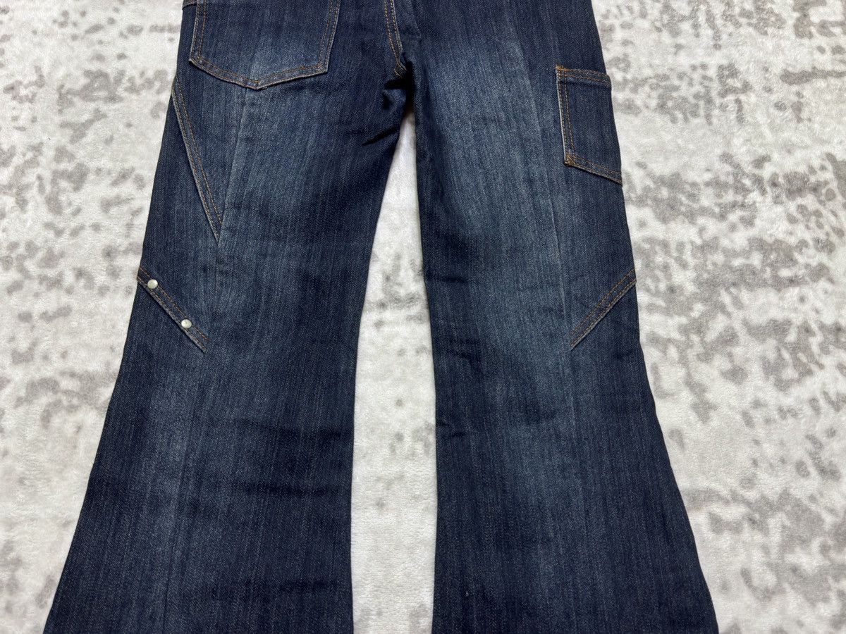 Japanese Brand Wink Wink Y2K Reconstructed Flared Denim Studded Low Rise Size 28" / US 6 / IT 42 - 12 Thumbnail