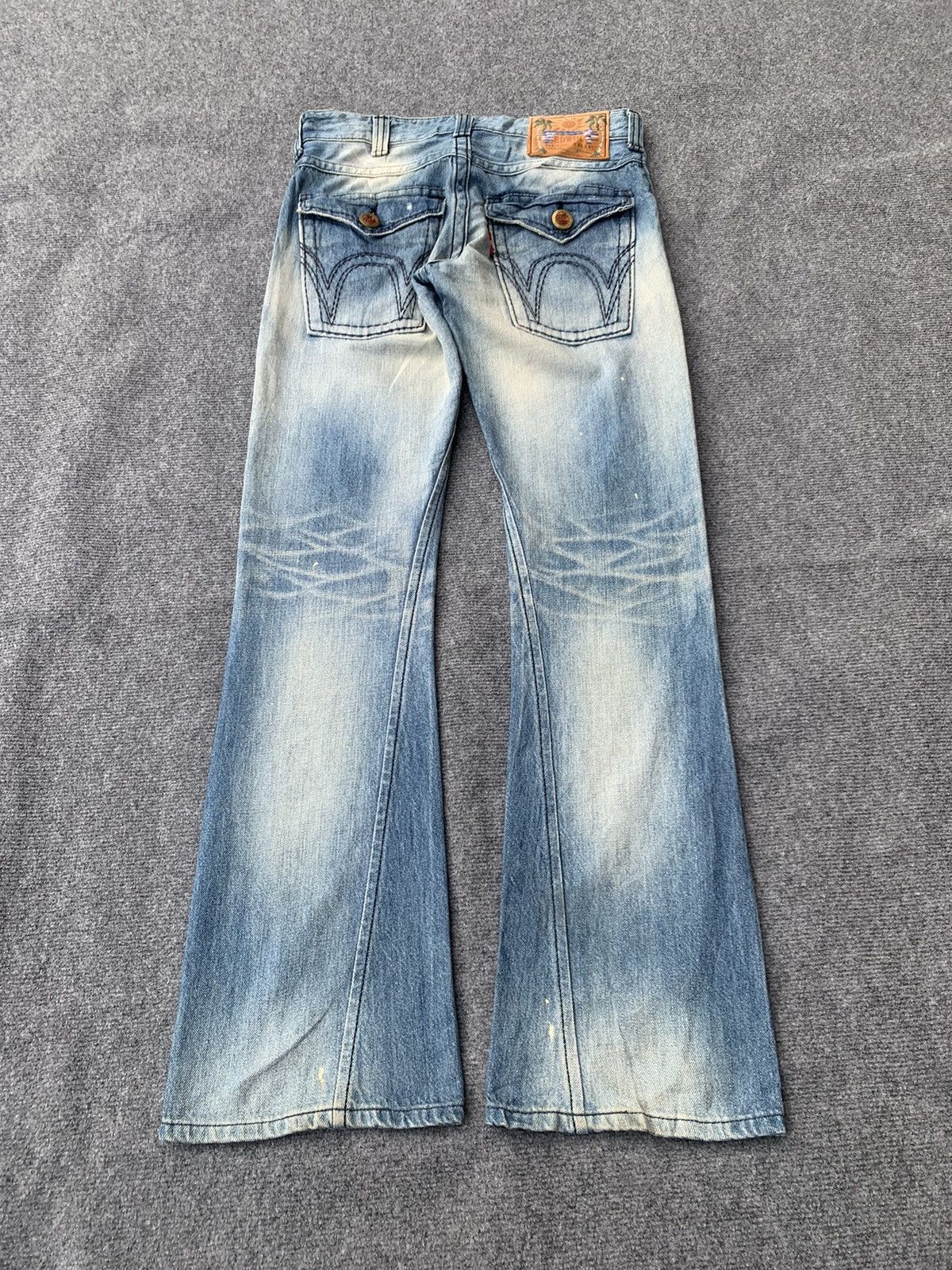 Edwin 𝗙𝗟𝗔𝗥𝗘 EDWIN BLUE TRIP VERY RARE & DISTRESSED. Size US 33 - 5 Thumbnail