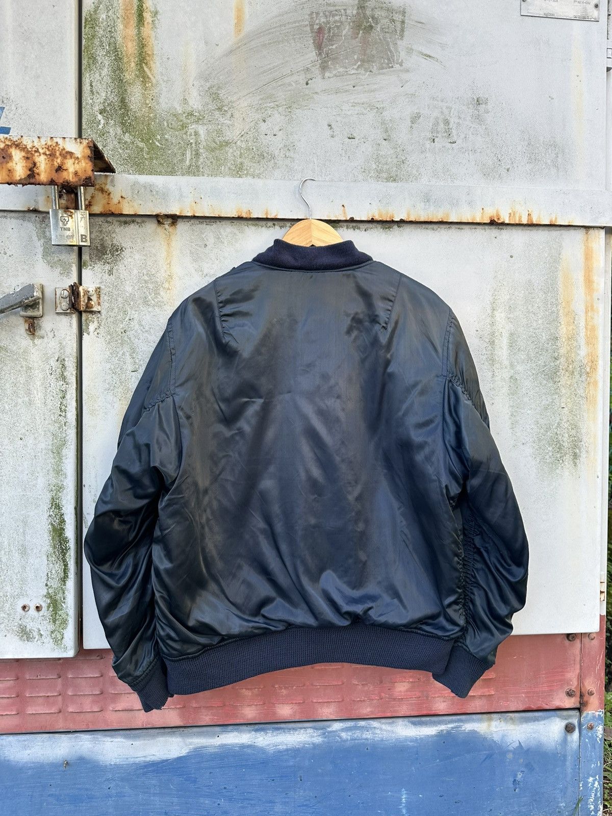 Vintage 🪖Vintage THRASHED MA-1 Man Intermediate Bomber Jacket Size US M / EU 48-50 / 2 - 8 Thumbnail