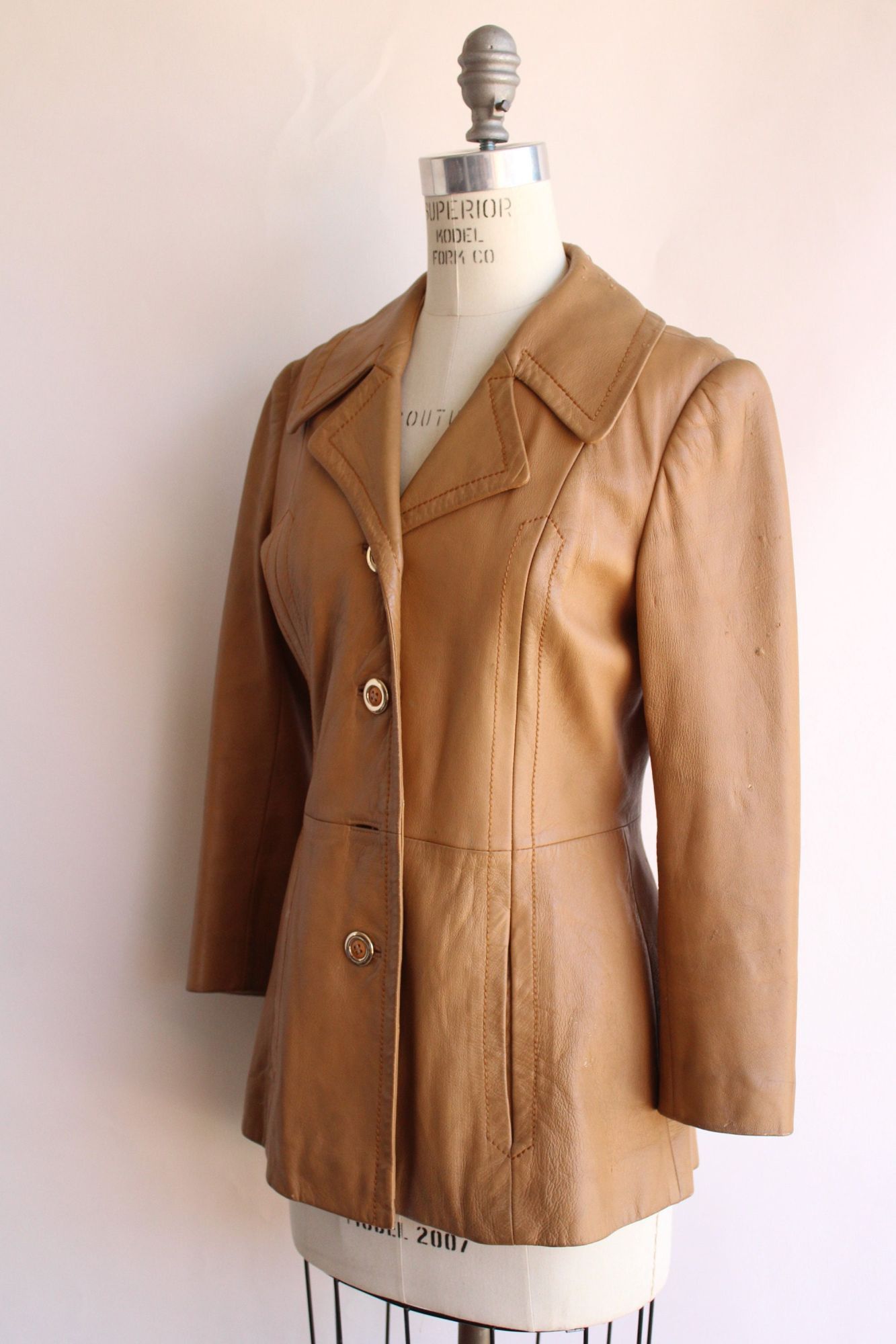 Vintage Vintage 1970s Jacket, Danaya Tan Leather, Dagger Collar, Ma Size M / US 6-8 / IT 42-44 - 6 Thumbnail