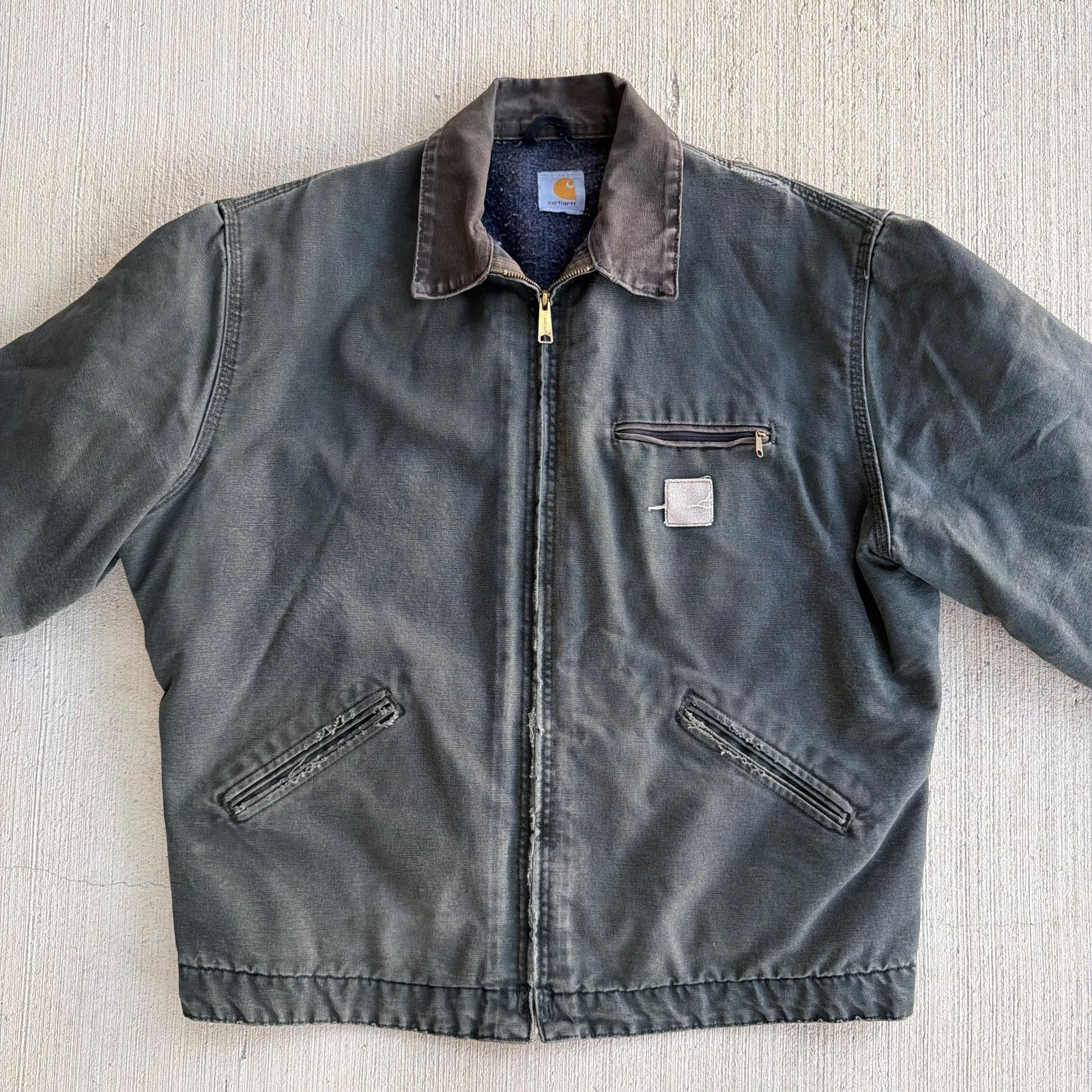 Carhartt × Vintage Carhartt faded MOS green Detroit work wear jacket Size US XL / EU 56 / 4 - 3 Thumbnail