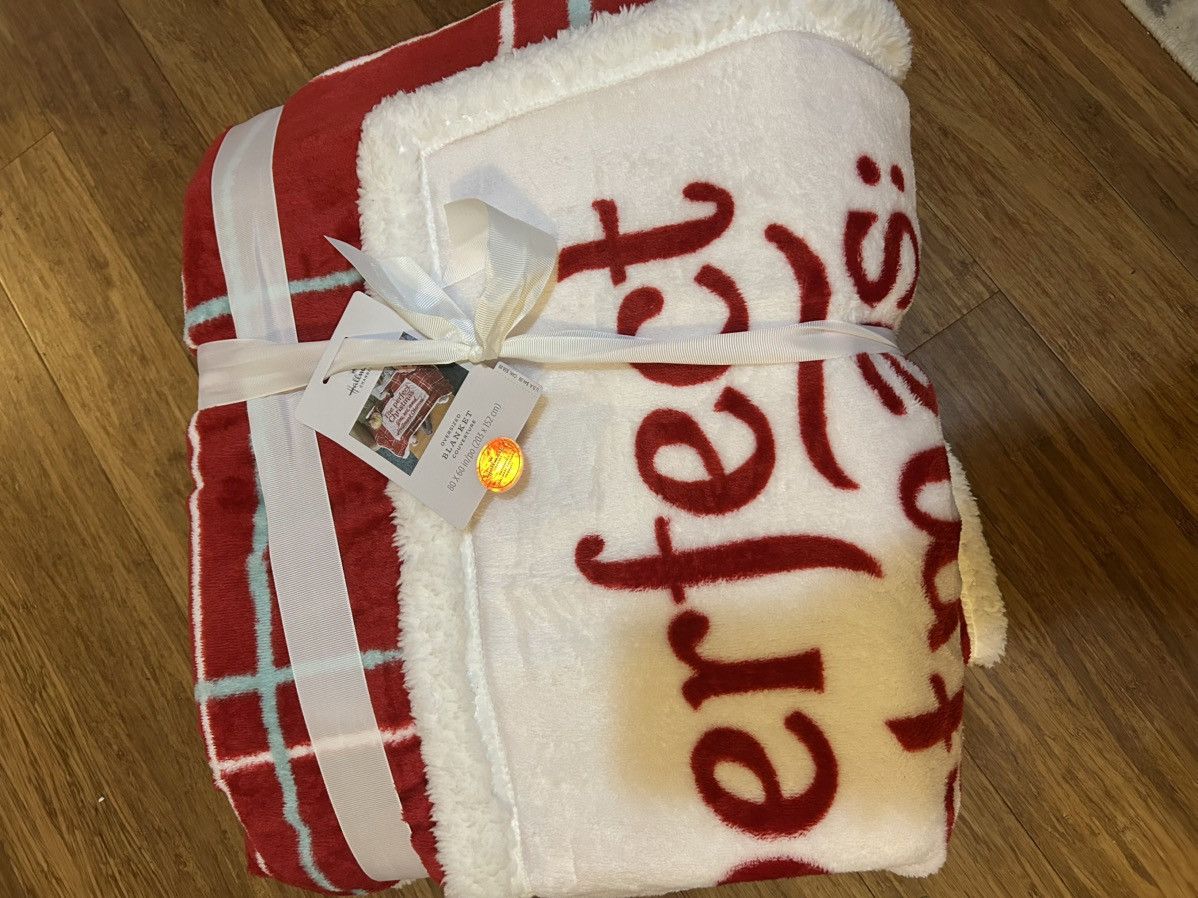 Hallmark Channel Perfect Christmas Oversized Throw Blanket