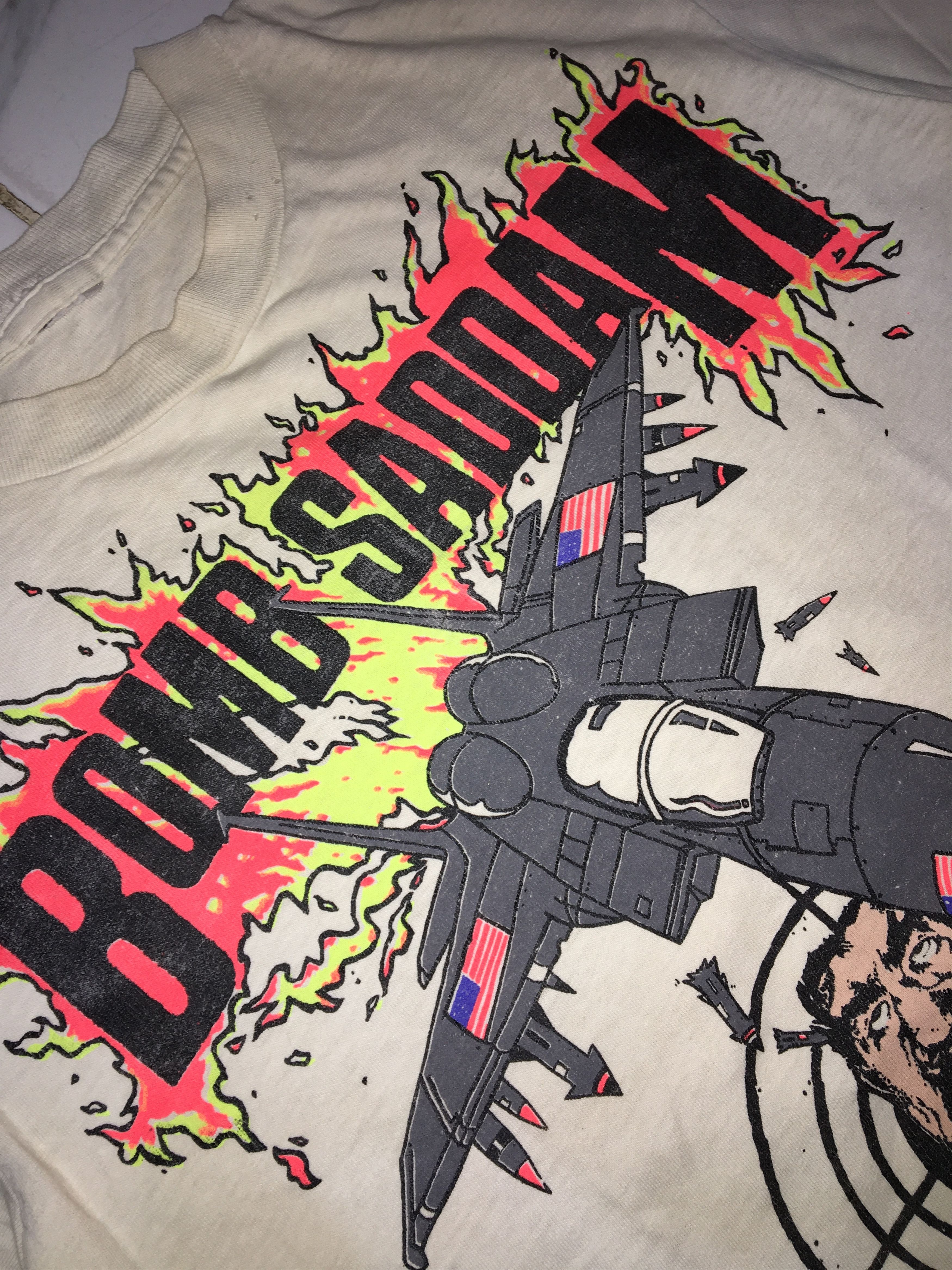 Vintage Vintage Bomb Saddam Tshirt Size US M / EU 48-50 / 2 - 4 Thumbnail