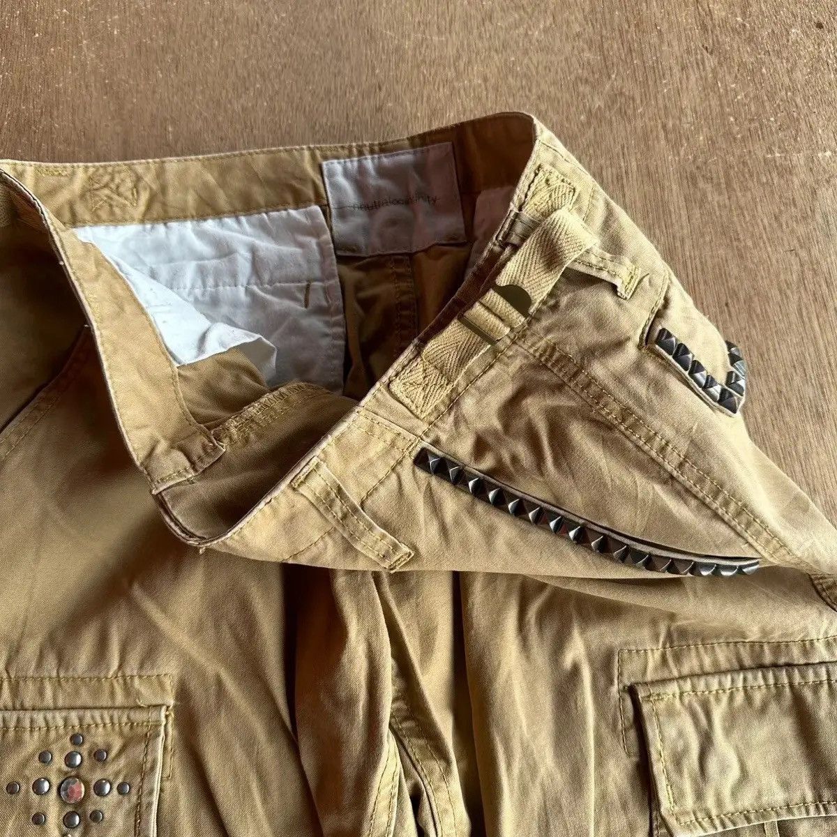 Infinite Archives W32 L33 🔥 FLARE/BOOTCUT NEUTRALINFINITY SPIKY STUDDED CARGO Size US 32 / EU 48 - 9 Thumbnail