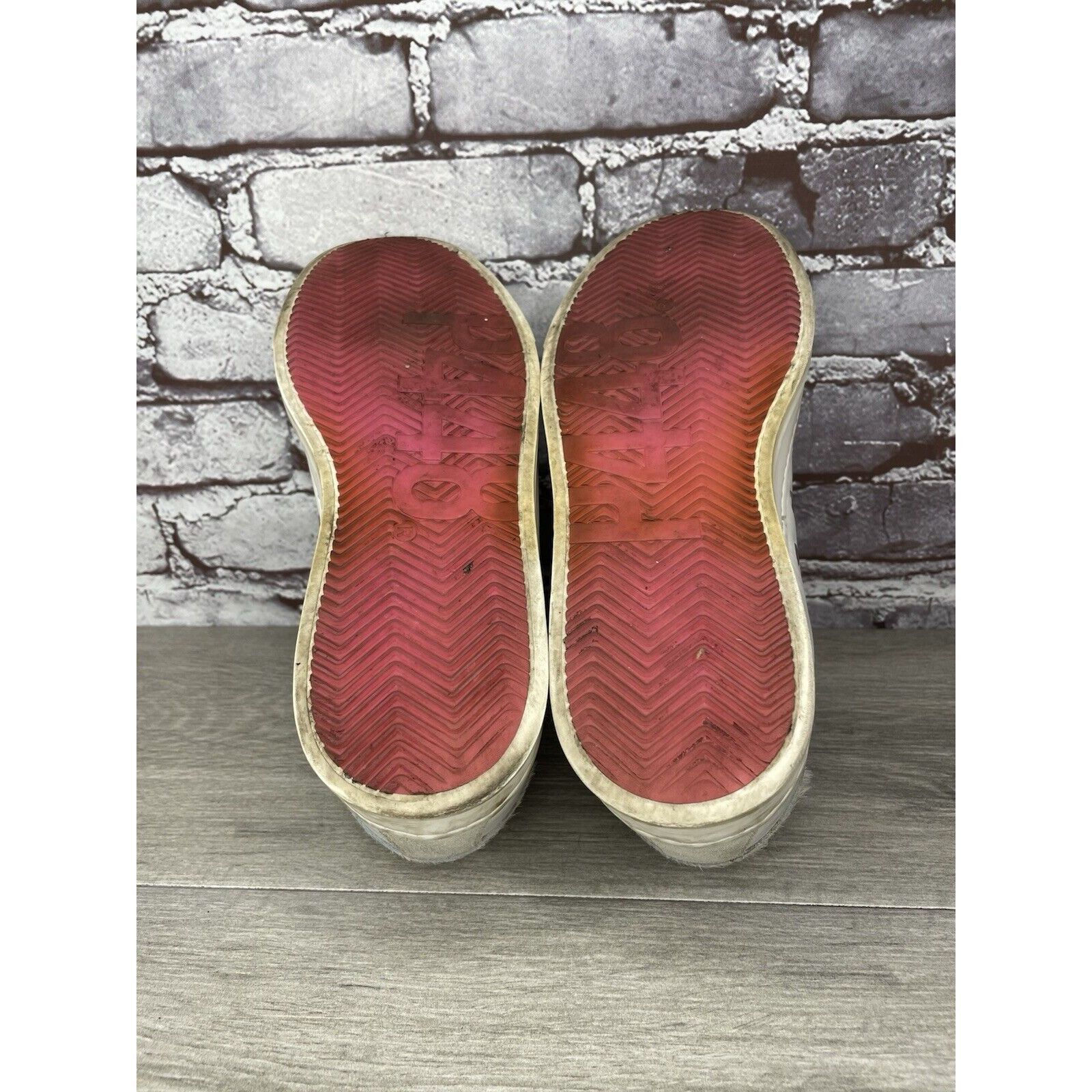 P448 P448 White Leather Gray Suede Silver Glitter Low Top Sneaker Size US 9.5 / IT 39.5 - 8 Thumbnail