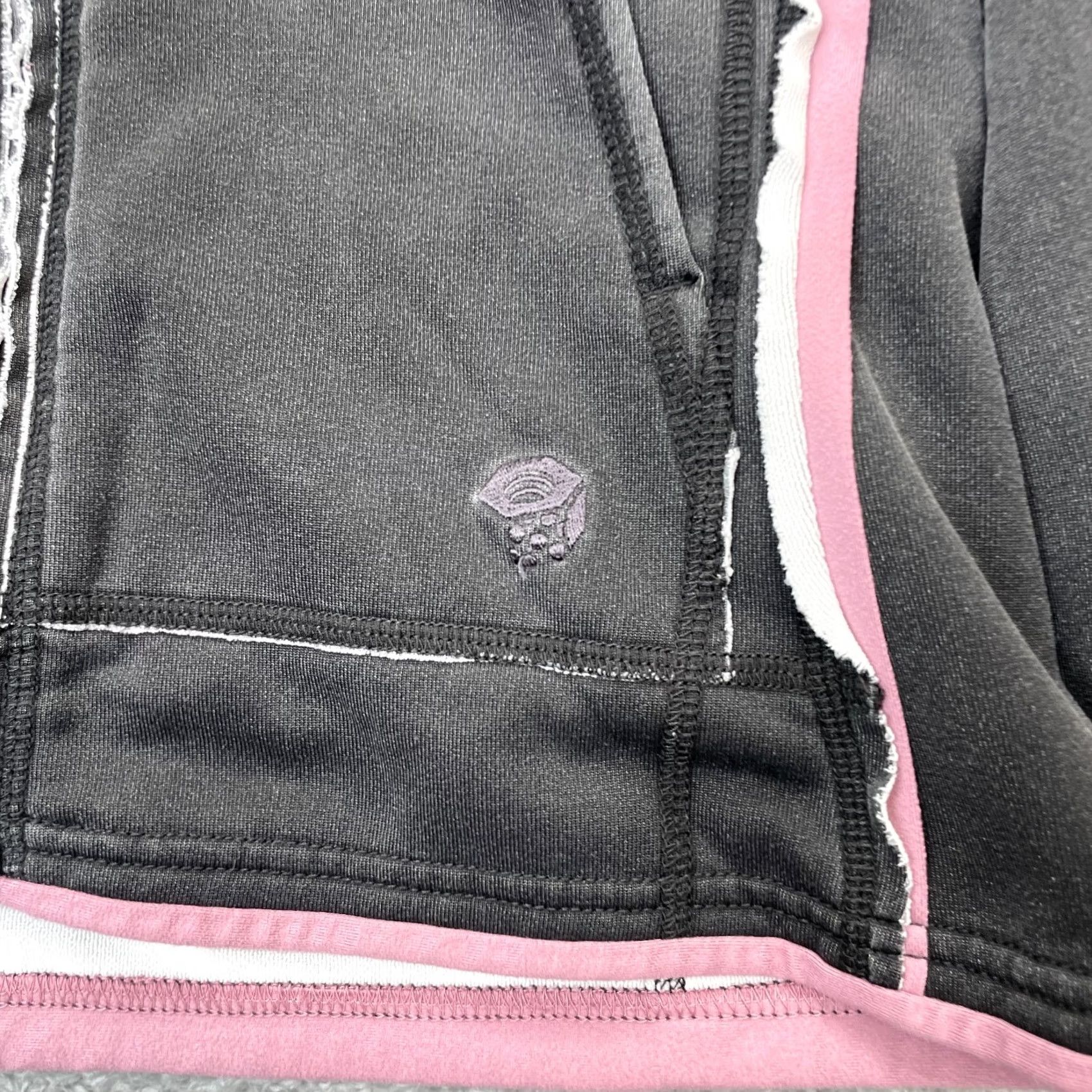 Mountain Hardwear Mountain Hardwear Jacket Womens Small Black Pink Hoodie Coat Full Zip Hiking Size S / US 4 / IT 40 - 6 Thumbnail