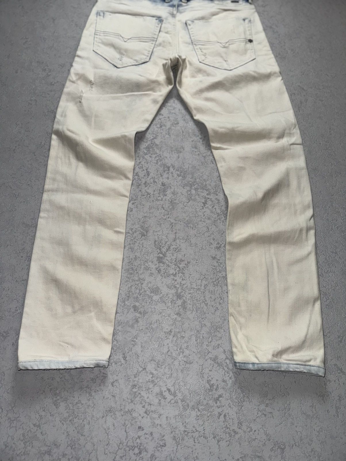 Diesel RARE Diesel Distressed Tepphar Slim Jeans Size US 31 - 13 Thumbnail
