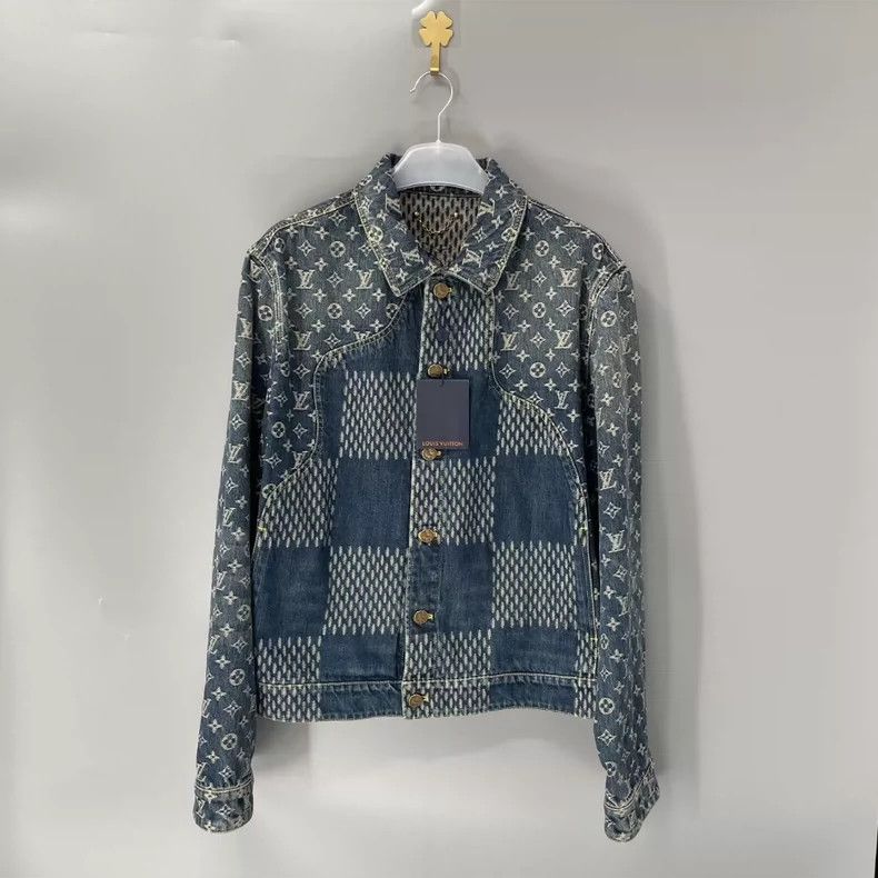 Louis Vuitton Louis Vuitton Blue Jean jacket 2501-Nextarrow Size US L / EU 52-54 / 3 - 1 Thumbnail