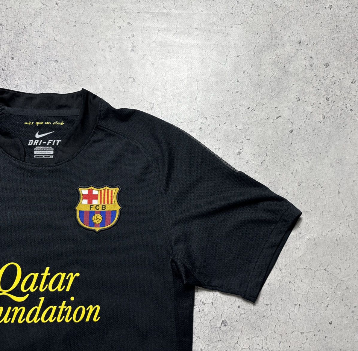 Nike Nike FC Barcelona David Villa #7 2011/2012 Soccer Jersey Size US S / EU 44-46 / 1 - 5 Thumbnail