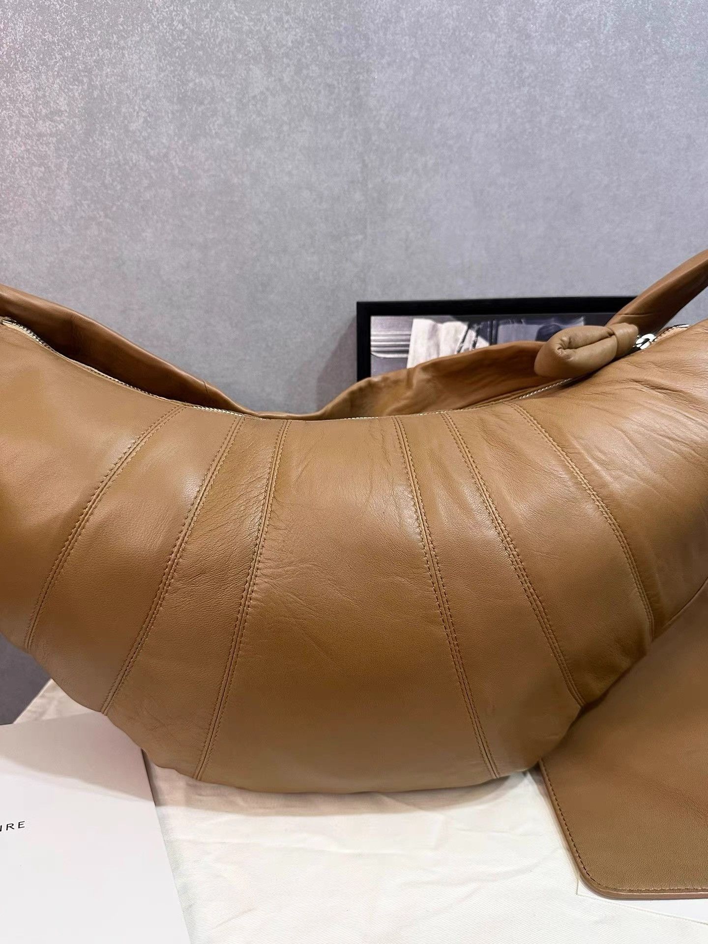 Lemaire Lemaire Large Lambskin Croissant Bag K34 Size ONE SIZE - 6 Thumbnail