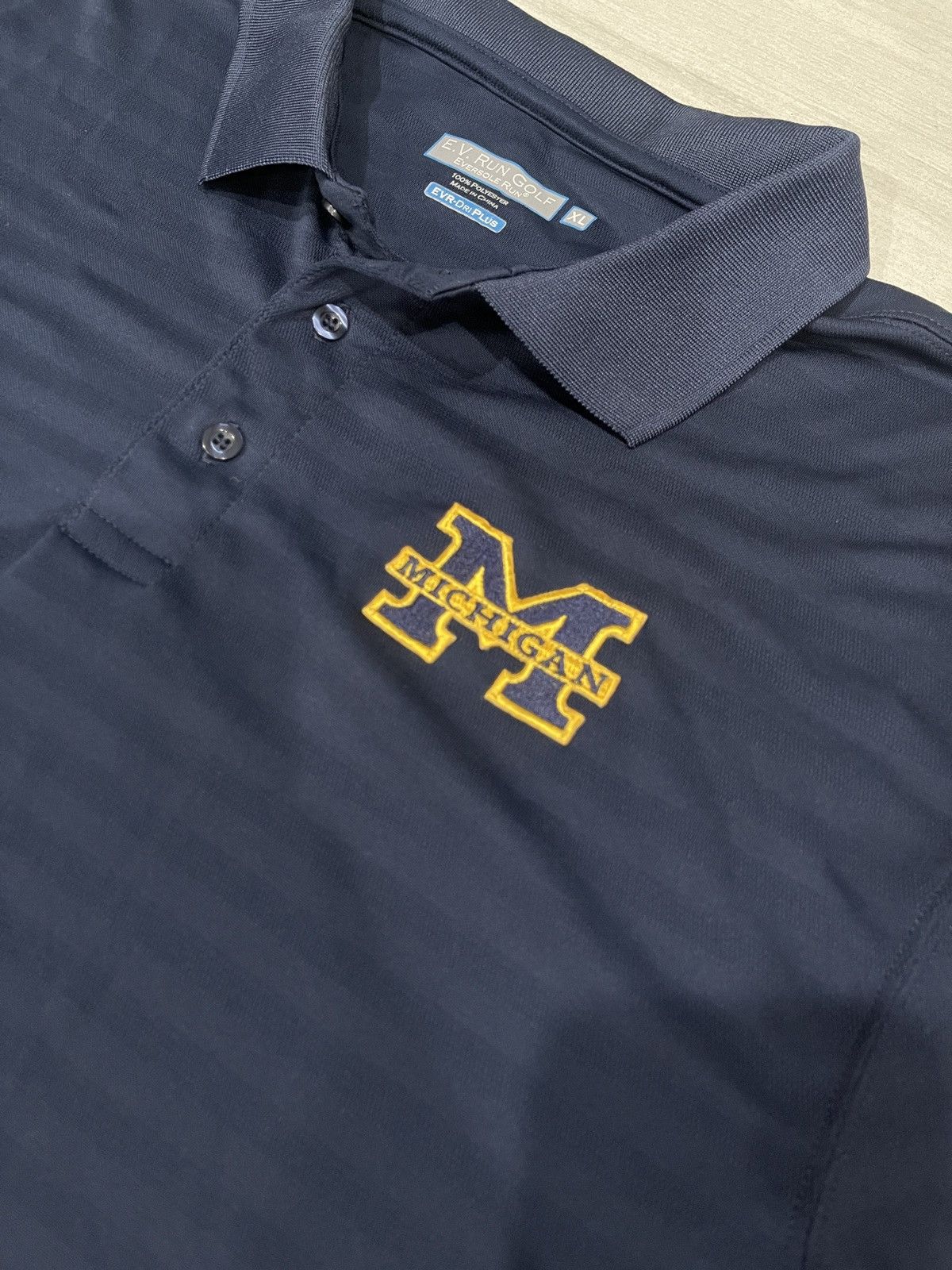 Other XL Michigan University Golf Polo Size US XL / EU 56 / 4 - 2 Thumbnail