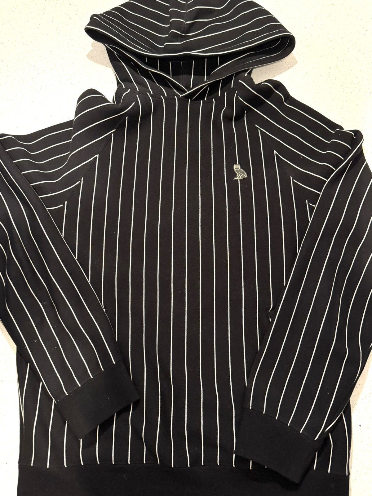 October's Very Own OVO Familia Pinstripe Hoodie Size US M / EU 48-50 / 2 - 2 Thumbnail
