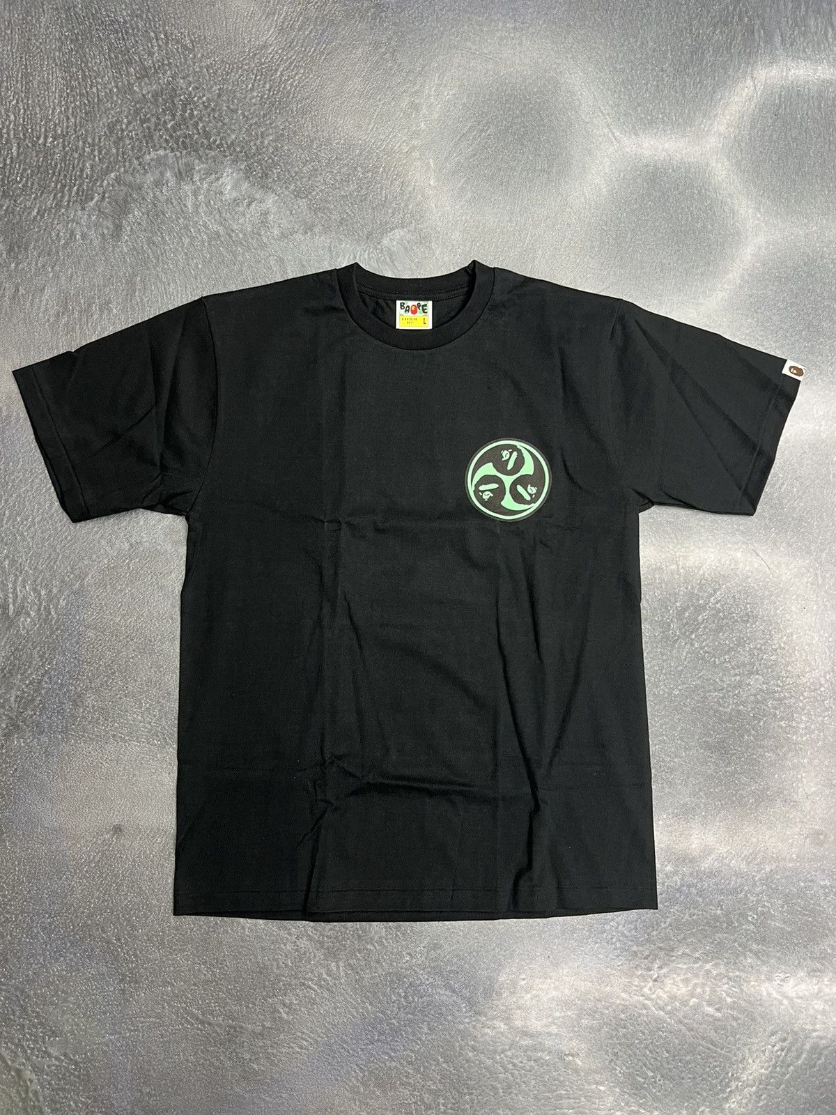 Bape Bape Japan Culture Mitsudomoe T-Shirt Size US L / EU 52-54 / 3 - 1 Thumbnail