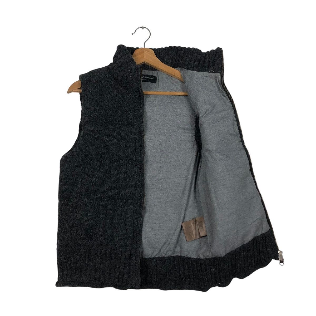 Japanese Brand 🔥PUFFER VEST JACKET QUILTED JOURNAL STANDARD ISSEY MIYAKE Size US M / EU 48-50 / 2 - 13 Thumbnail