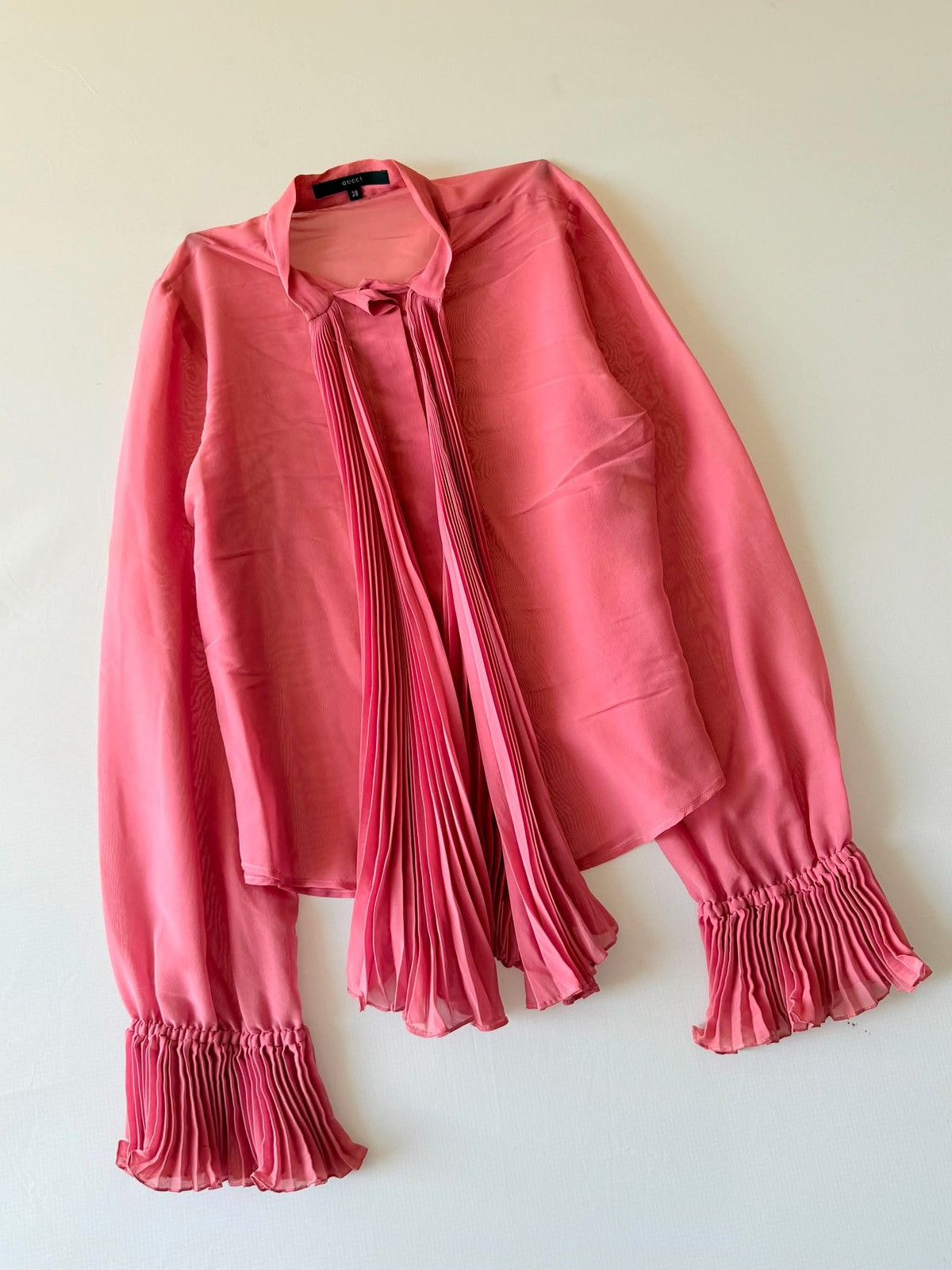 Gucci Gucci by Tom Ford SS2000 Pink Ruffled Long Sleeve Size XS / US 0-2 / IT 36-38 - 4 Thumbnail