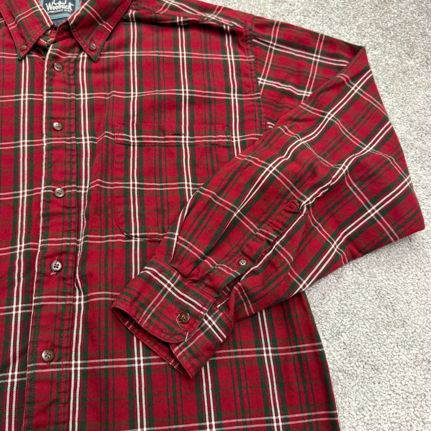 Vintage Vintage Woolrich Flannel Shirt Men Large Red Green Plaid 90s Casual Outdoor Heritage Workwear Size US L / EU 52-54 / 3 - 5 Thumbnail