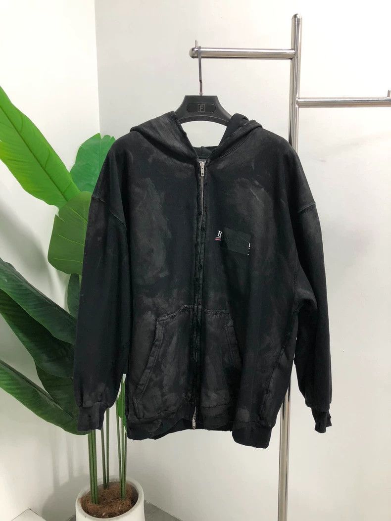 Balenciaga Balenciaga Distressed Tape Coke Logo Zipper Jacket Black M Size US M / EU 48-50 / 2 - 1 Thumbnail