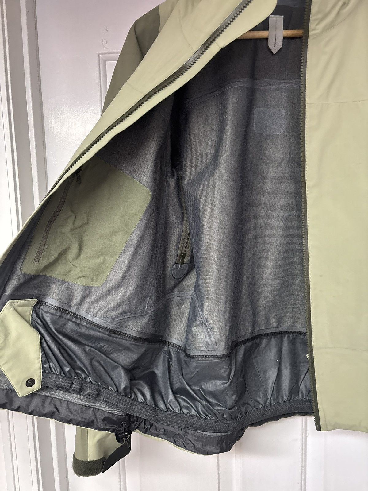 Arc'teryx Vintage Arcteryx Stingray Grail Gorpcore Two Tone Jacket Size US S / EU 44-46 / 1 - 7 Thumbnail