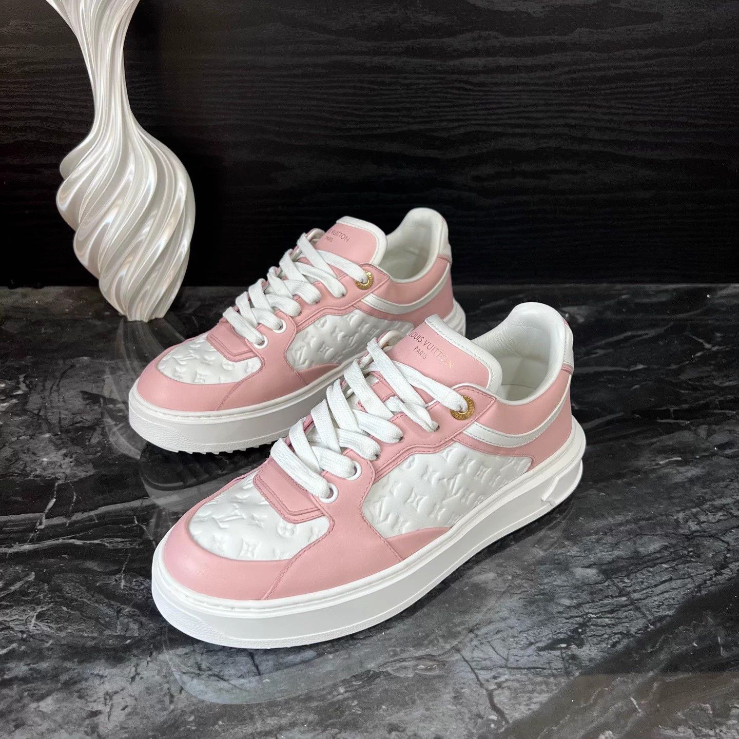 Louis Vuitton 1183/Lv 37EU pink white allover platform 95new Size US 6 / IT 36 - 1 Thumbnail