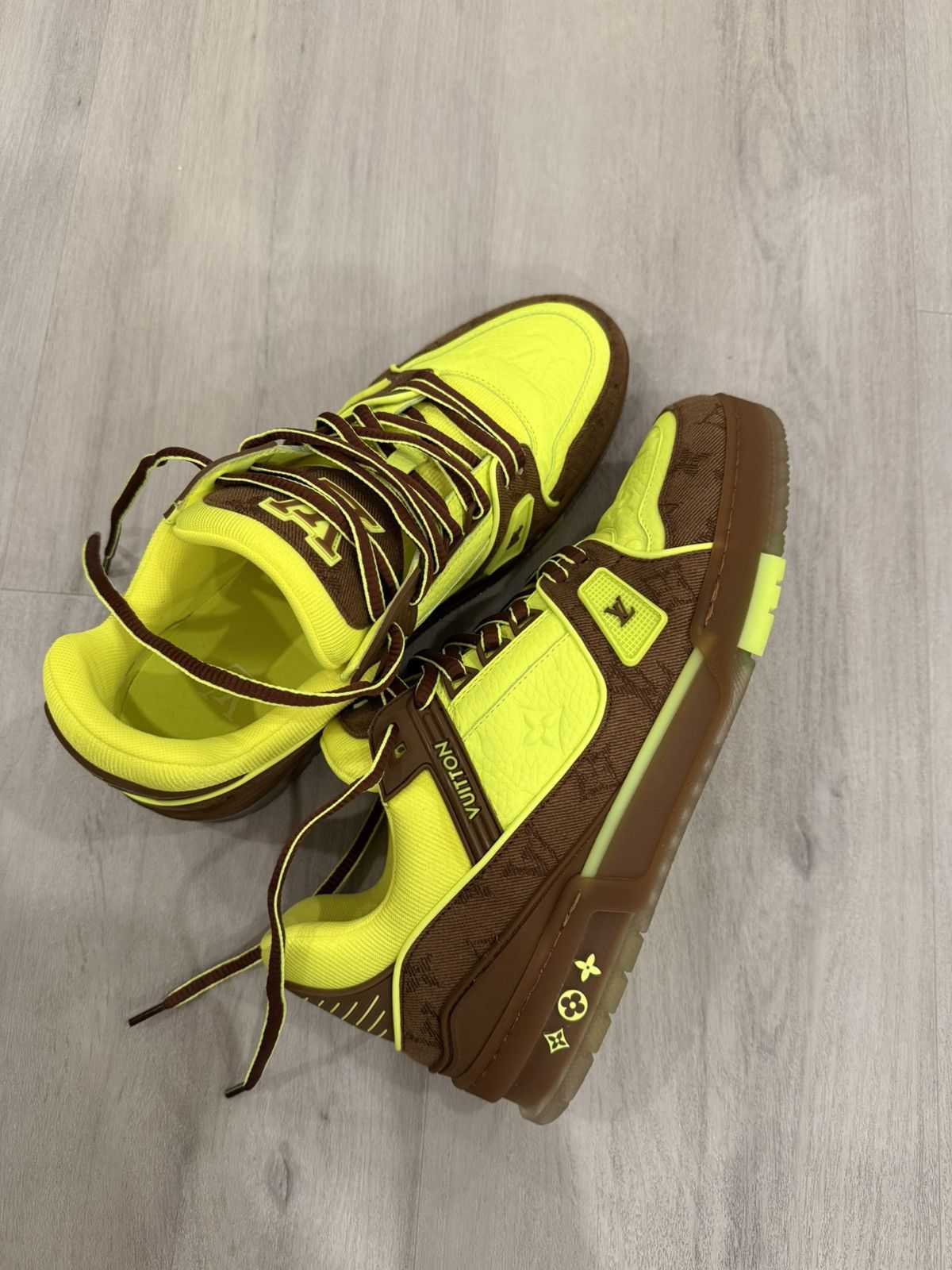 Louis Vuitton Louis Vuitton Trainer Size LV8.5 Size US 9.5 / EU 42-43 - 11 Thumbnail