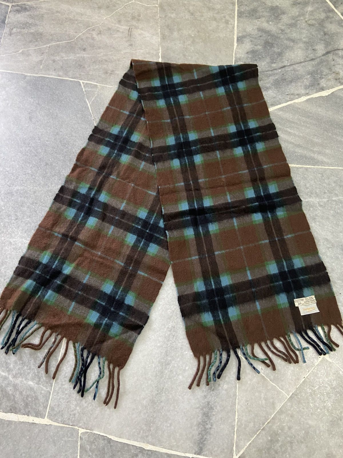 Burberry Burberry London Muffler Scarf Size ONE SIZE - 3 Thumbnail