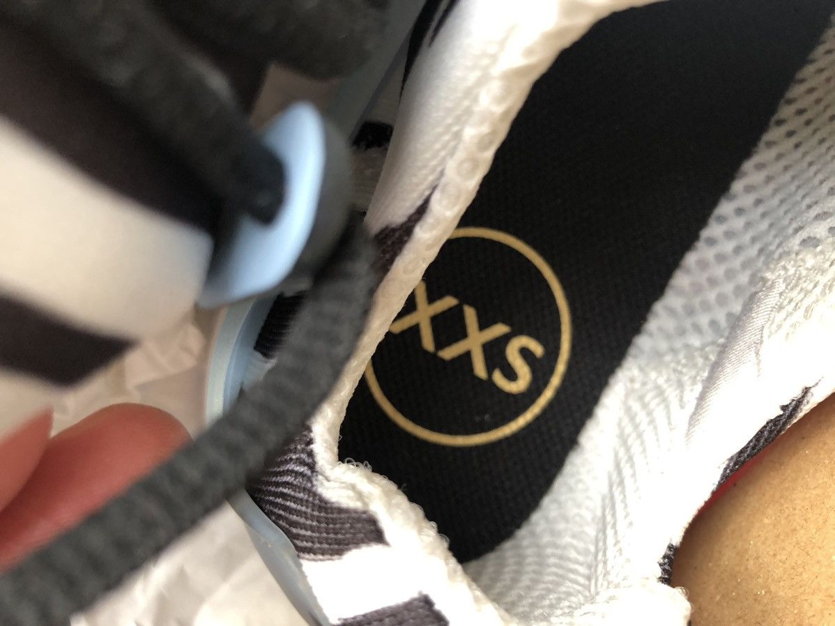 Nike Rare Nike Presto South Korea Size US 8 / EU 41 - 9 Thumbnail