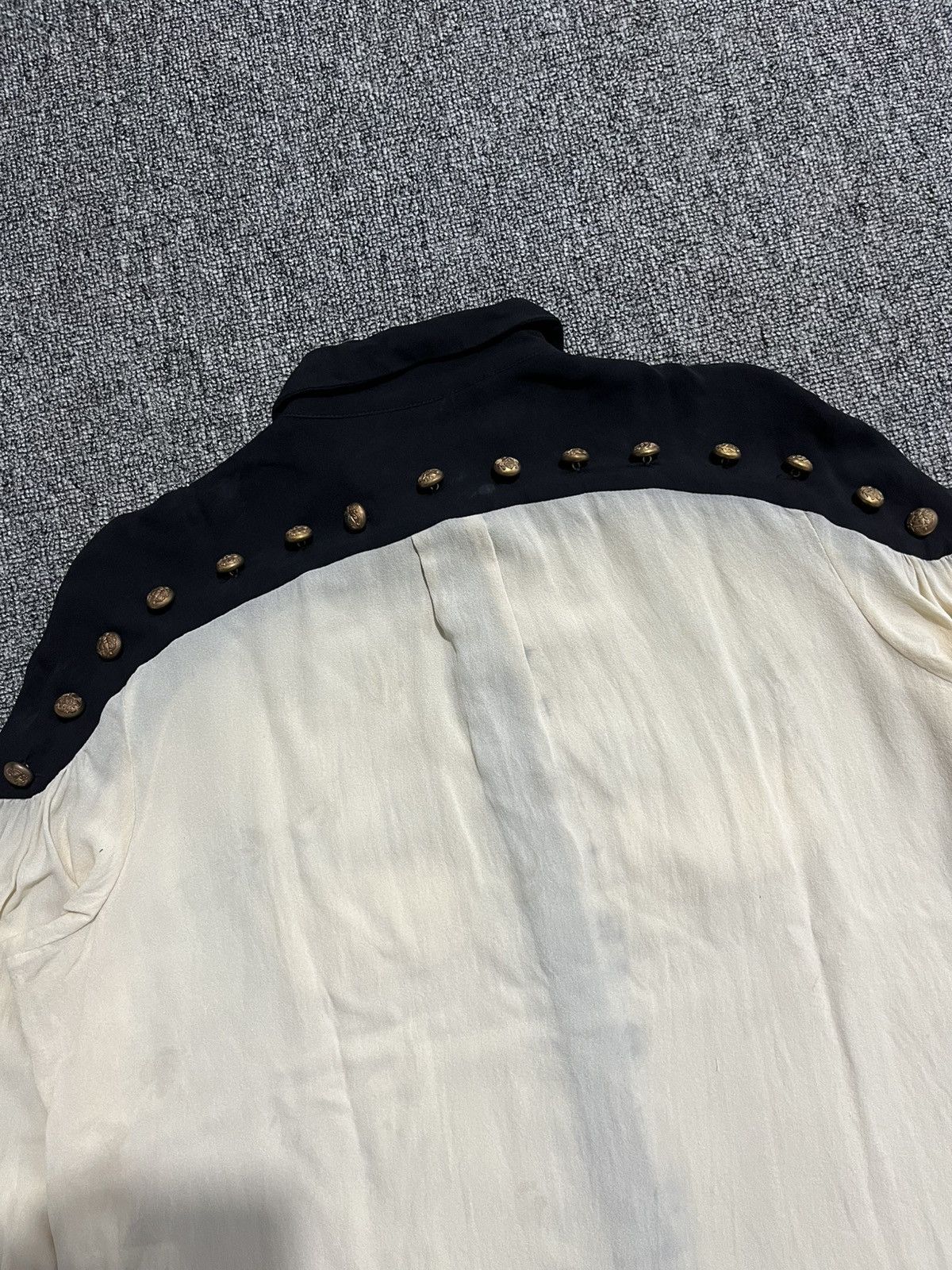 Alexander McQueen FW2011 Alexander McQueen Millitary silk shirt Size XS / US 0-2 / IT 36-38 - 6 Thumbnail