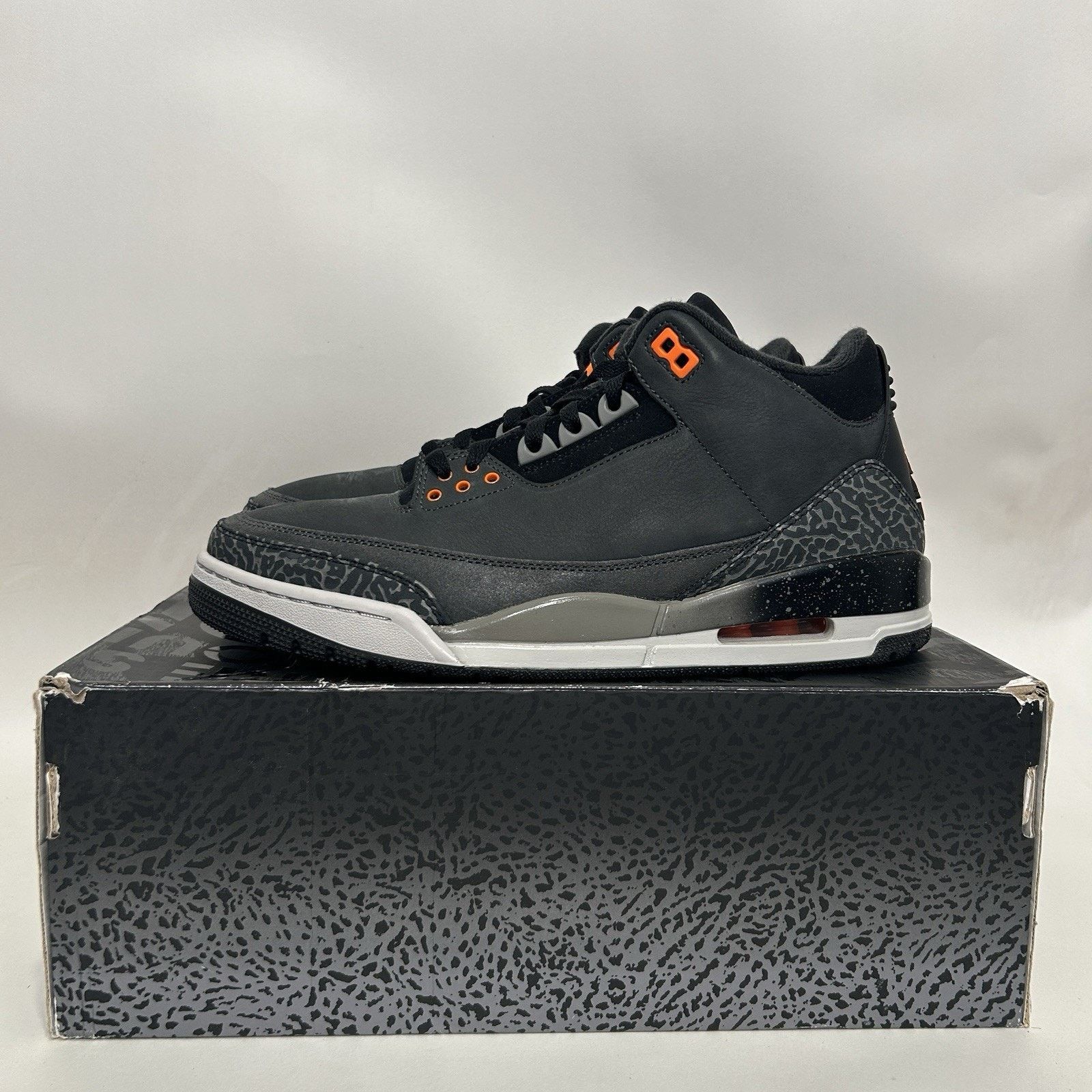 Jordan Brand Nike Air Jordan 3 Retro “Fear Pack” 2023 Size US 10.5 / EU 43-44 - 6 Thumbnail