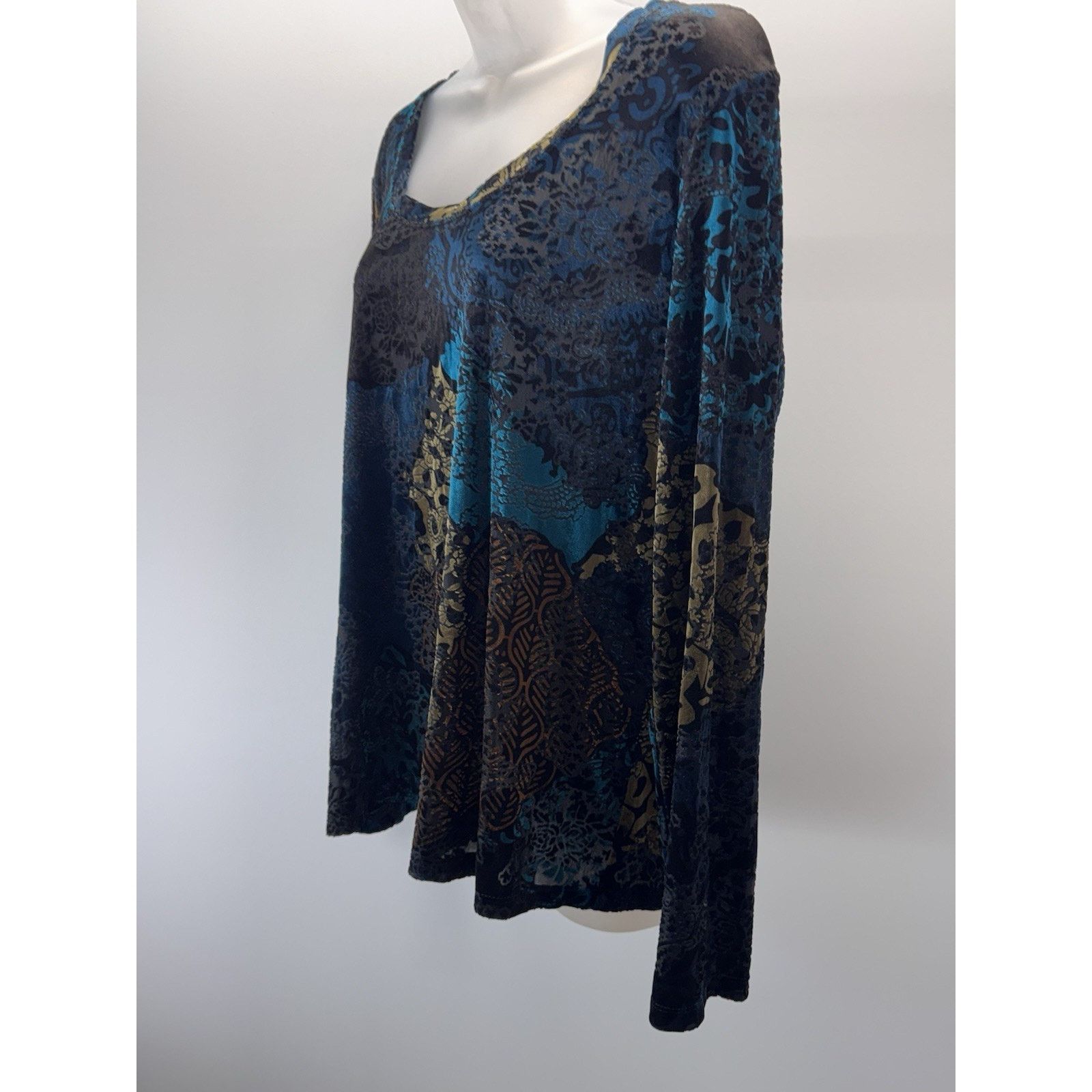 Chicos Chico's Velvet Velour Iridescent Blouse Top Women’s Sz 3/XL Size XL / US 12-14 / IT 48-50 - 4 Thumbnail