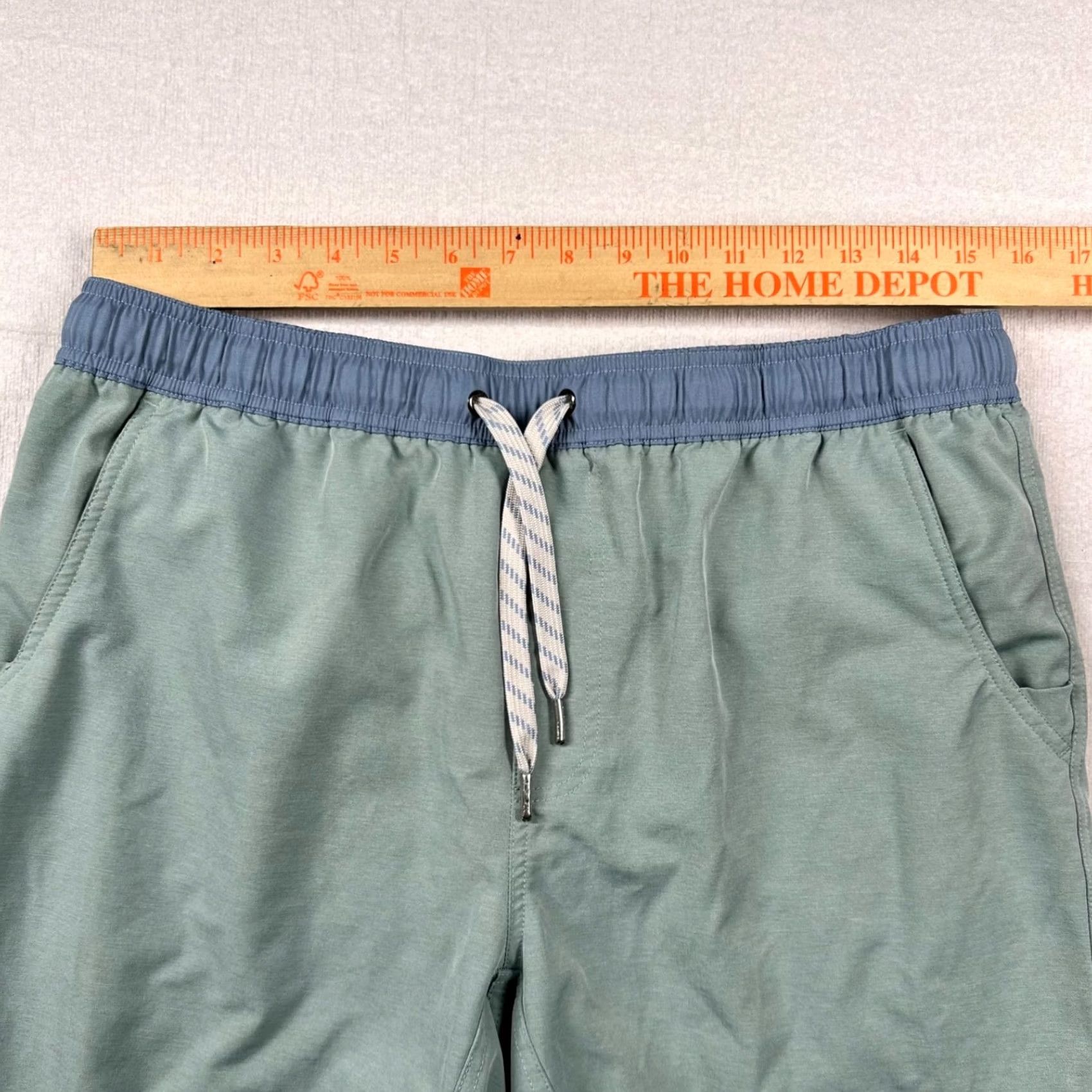 Olive Live Forever Golf Shorts Mens L Performance Stretch Lined Gym Sage 8" Inseam Size US 33 - 6 Thumbnail