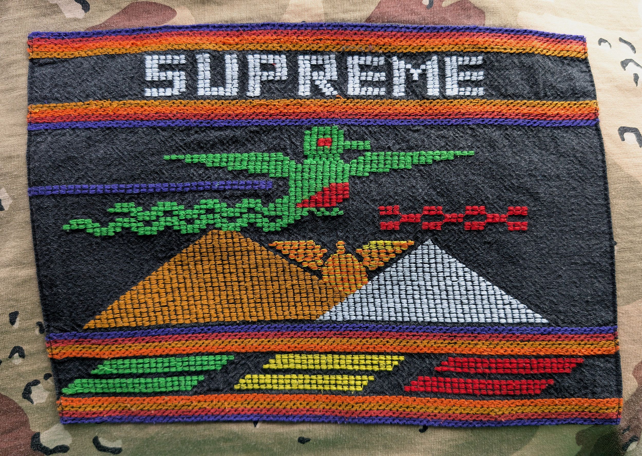 Supreme Supreme Needlepoint L/S Desert Camo size L Size US L / EU 52-54 / 3 - 2 Thumbnail
