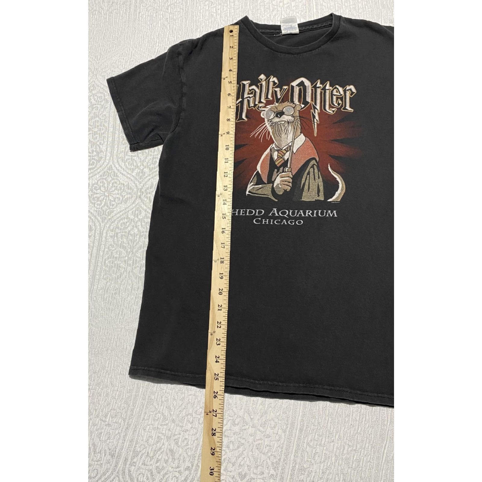 Delta Hairy Otter Shedd Aquarium Shirt Mens Medium Black Delta Parody Harry Potter Graphic Print Crew Neck Short Sleeve T-Shirt Size US M / EU 48-50 / 2 - 3 Thumbnail