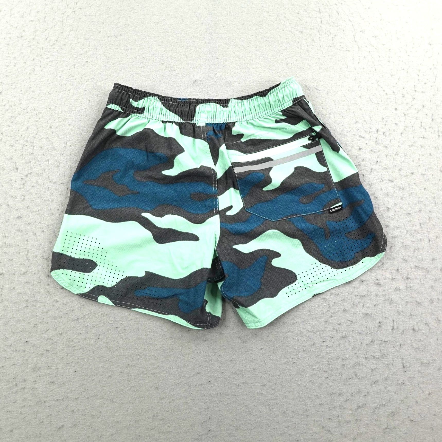 Vintage Legends Shorts Mens S Green Camo Lined 5" Performance Running Gym Athletic Size US 29 - 7 Thumbnail