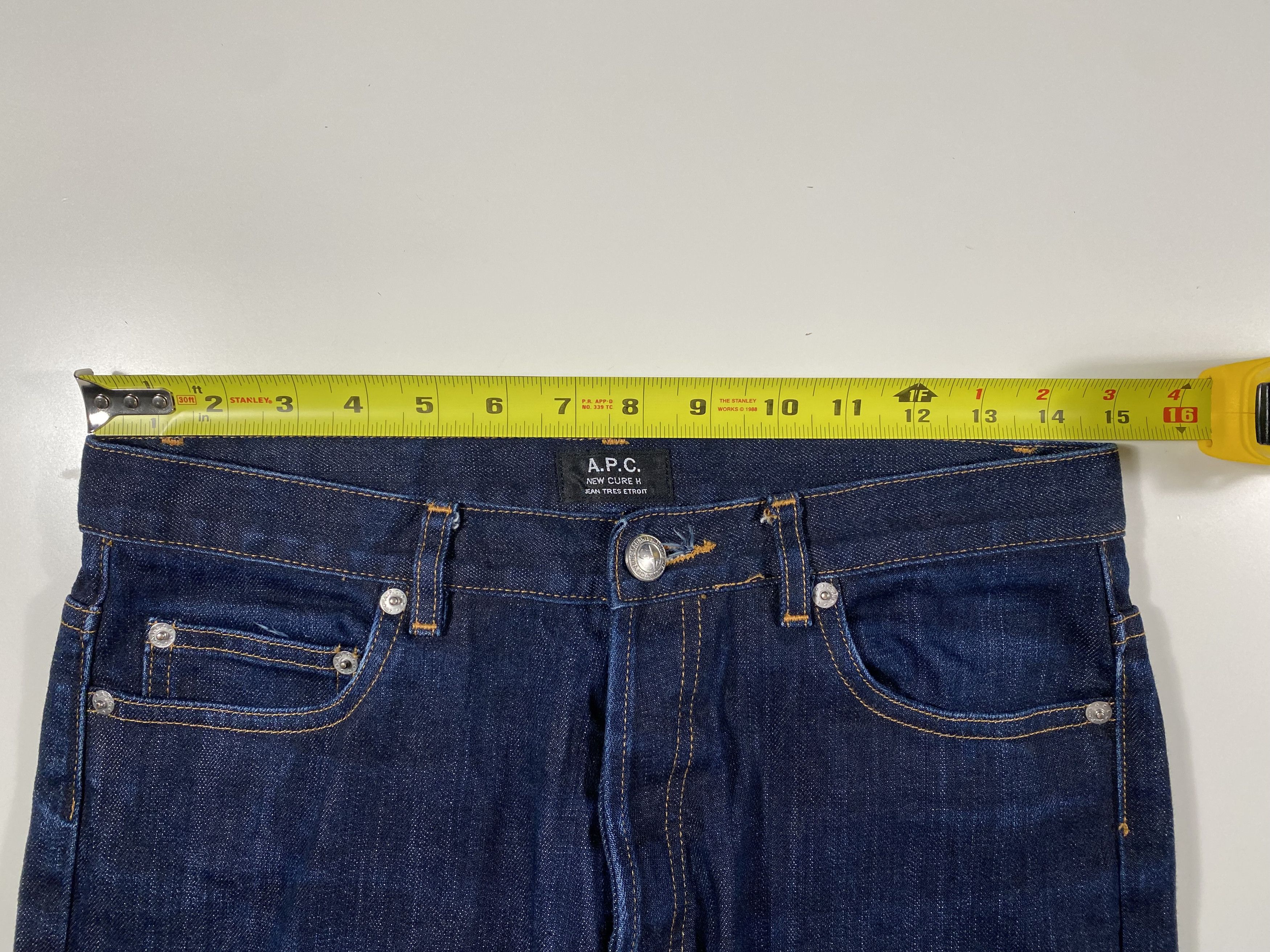 A.P.C. A.P.C. New Cure H Dark Wash Slim Fit Jeans 29x27 Size US 29 - 8 Thumbnail