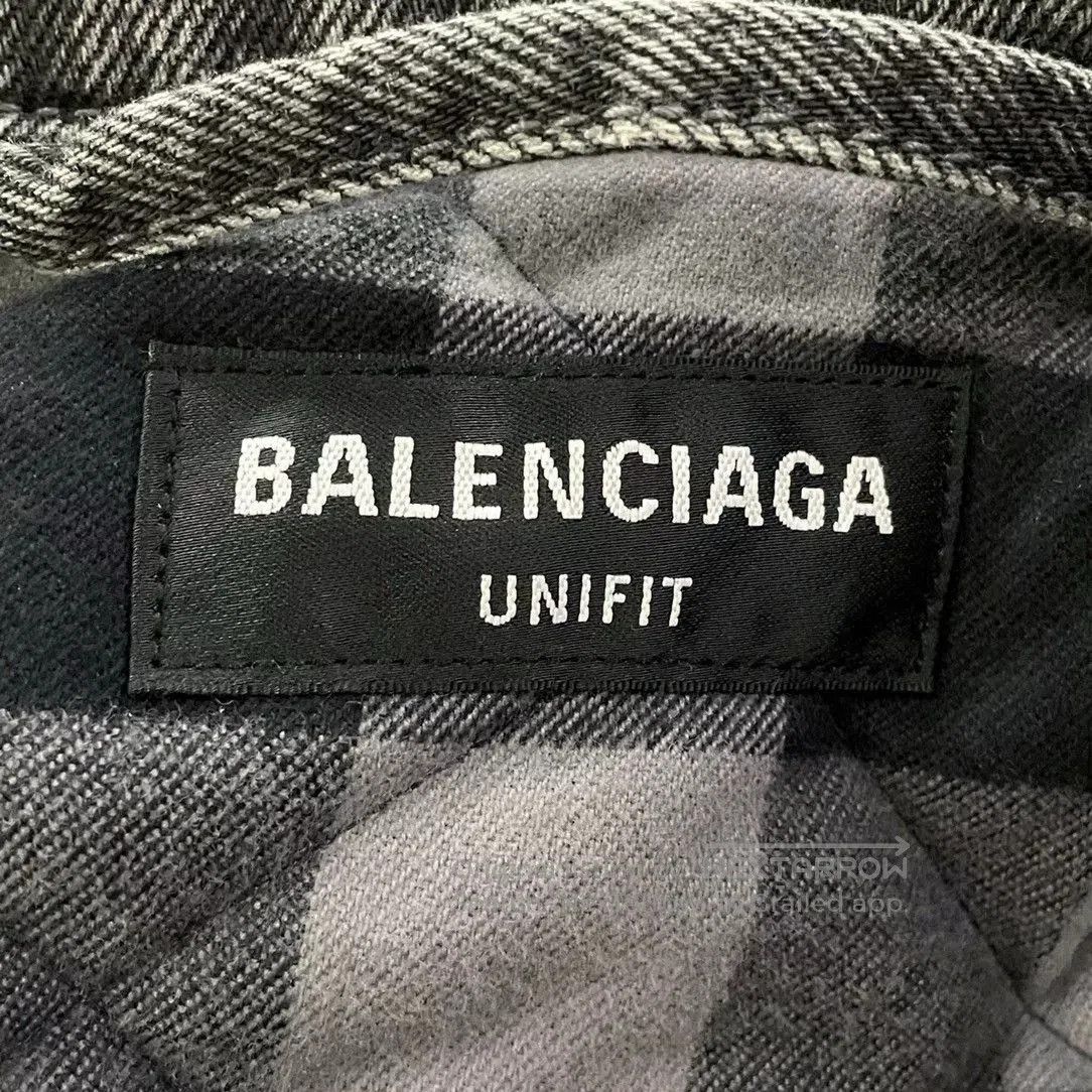 Balenciaga Balenciaga Irregular Denim Jacket. Size US XS / EU 42 / 0 - 5 Thumbnail