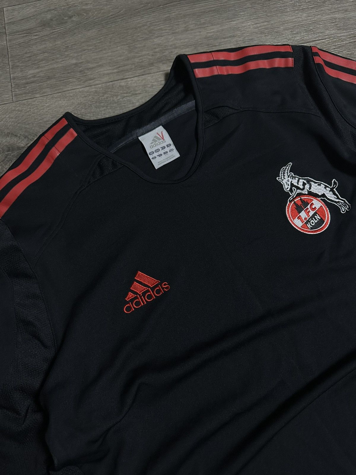Adidas 🫧 ADIDAS VINTAGE FC KOLN TRAINING SOCCER JERSEY Size US L / EU 52-54 / 3 - 6 Thumbnail
